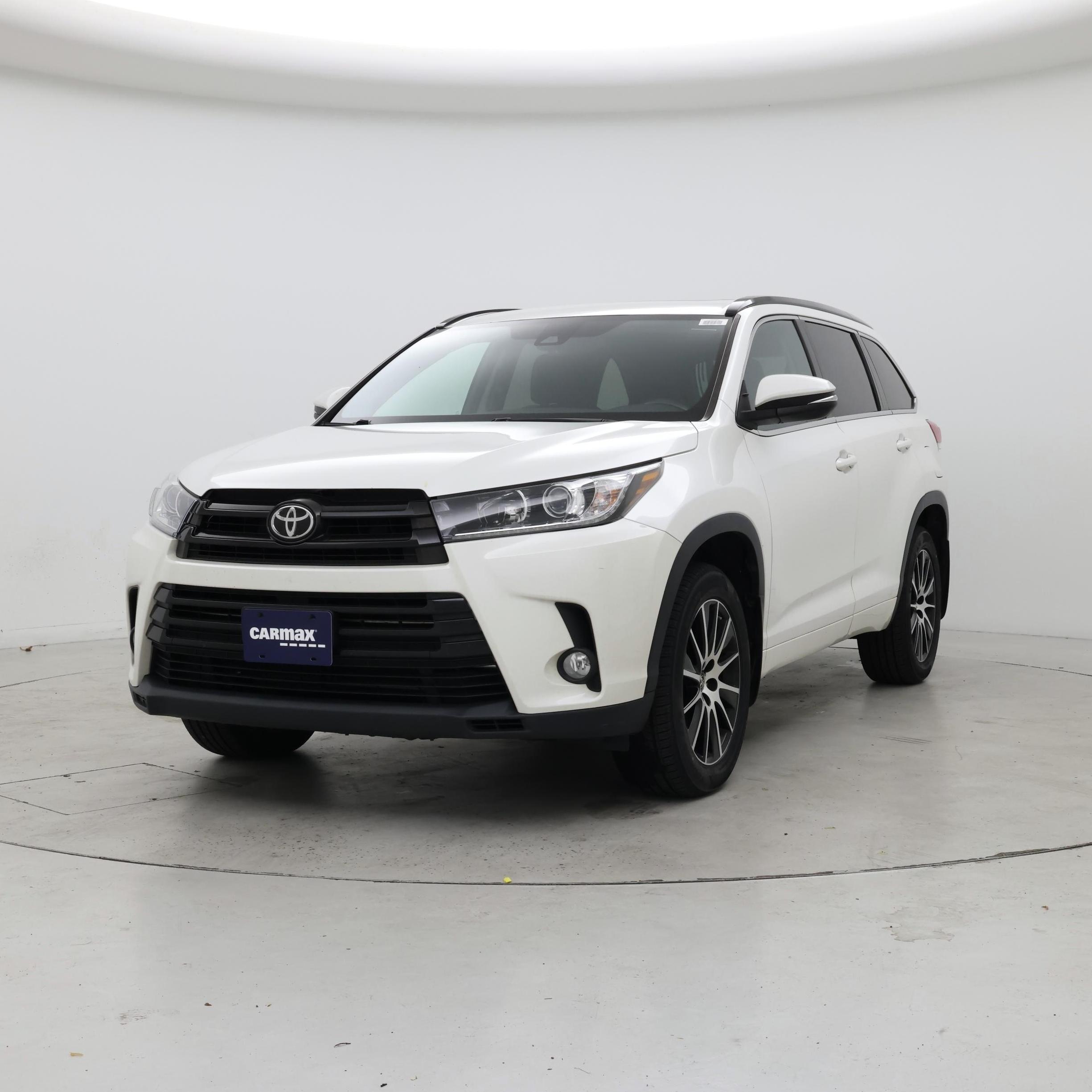Thumbnail: 2017 Toyota Highlander - 4
