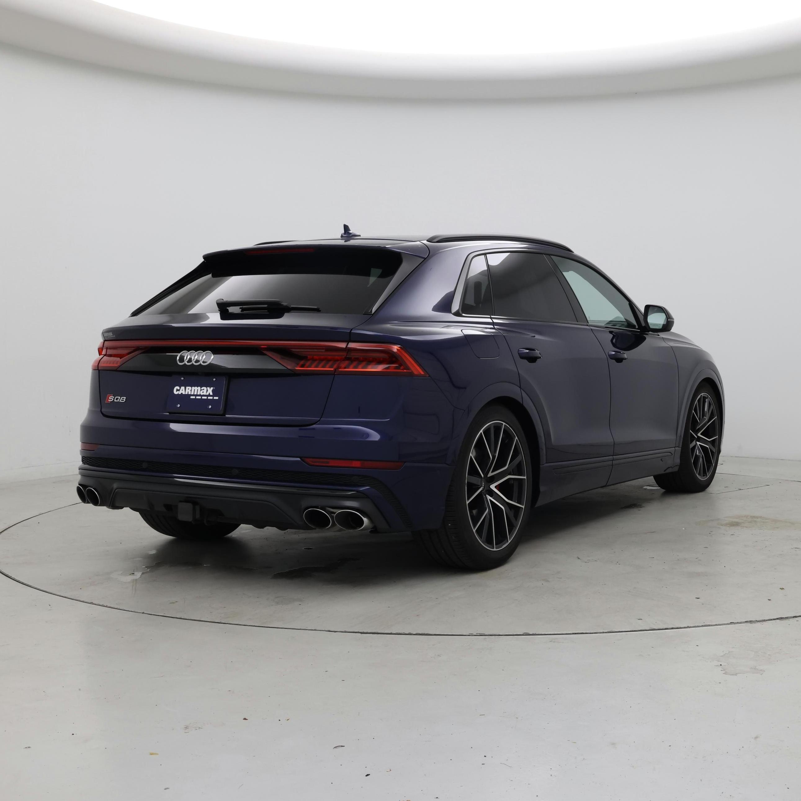 Thumbnail: 2021 Audi SQ8 - 8