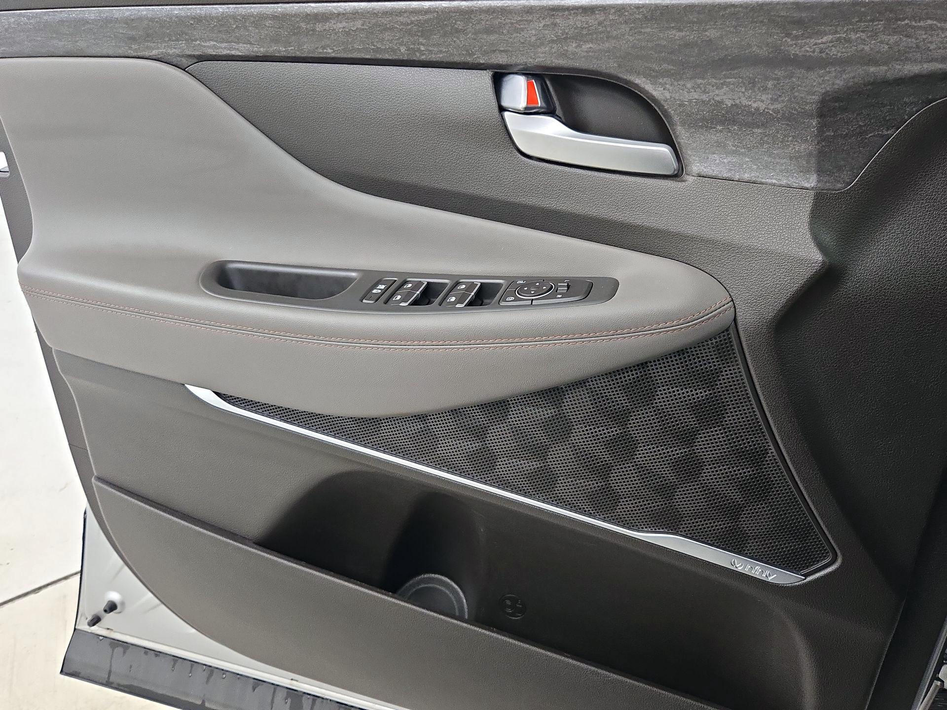 Thumbnail: 2020 Hyundai Santa Fe - 12