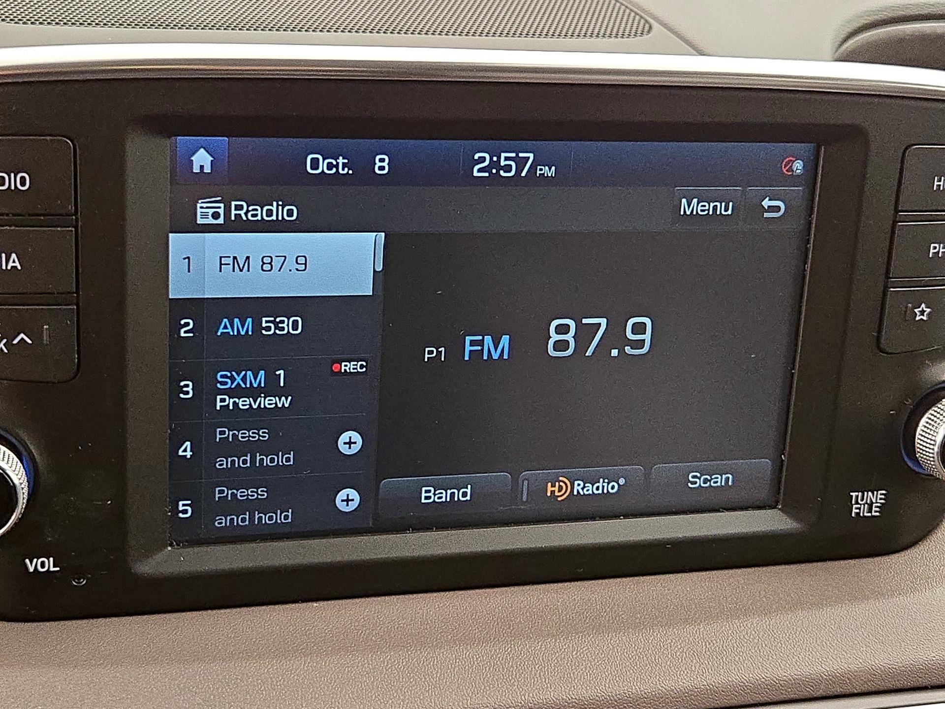 Thumbnail: 2020 Hyundai Santa Fe - 15