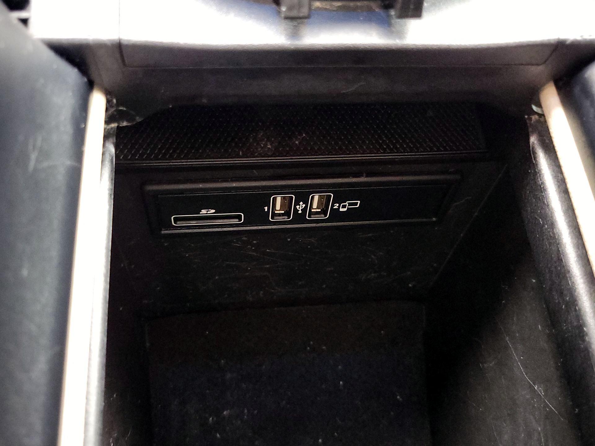 Thumbnail: 2019 Mercedes-Benz GLC - 18