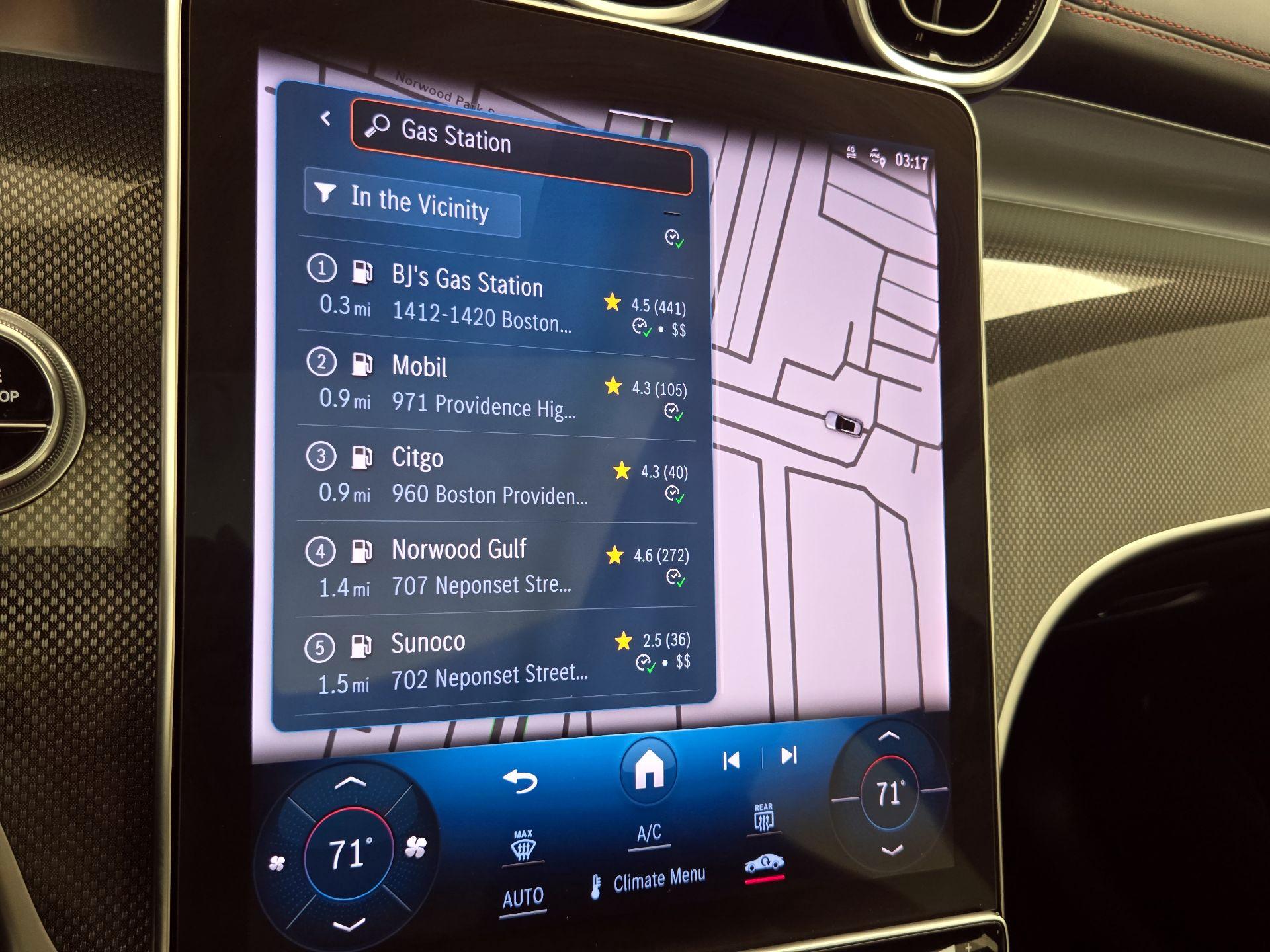 Thumbnail: 2024 Mercedes-Benz GLC - 14