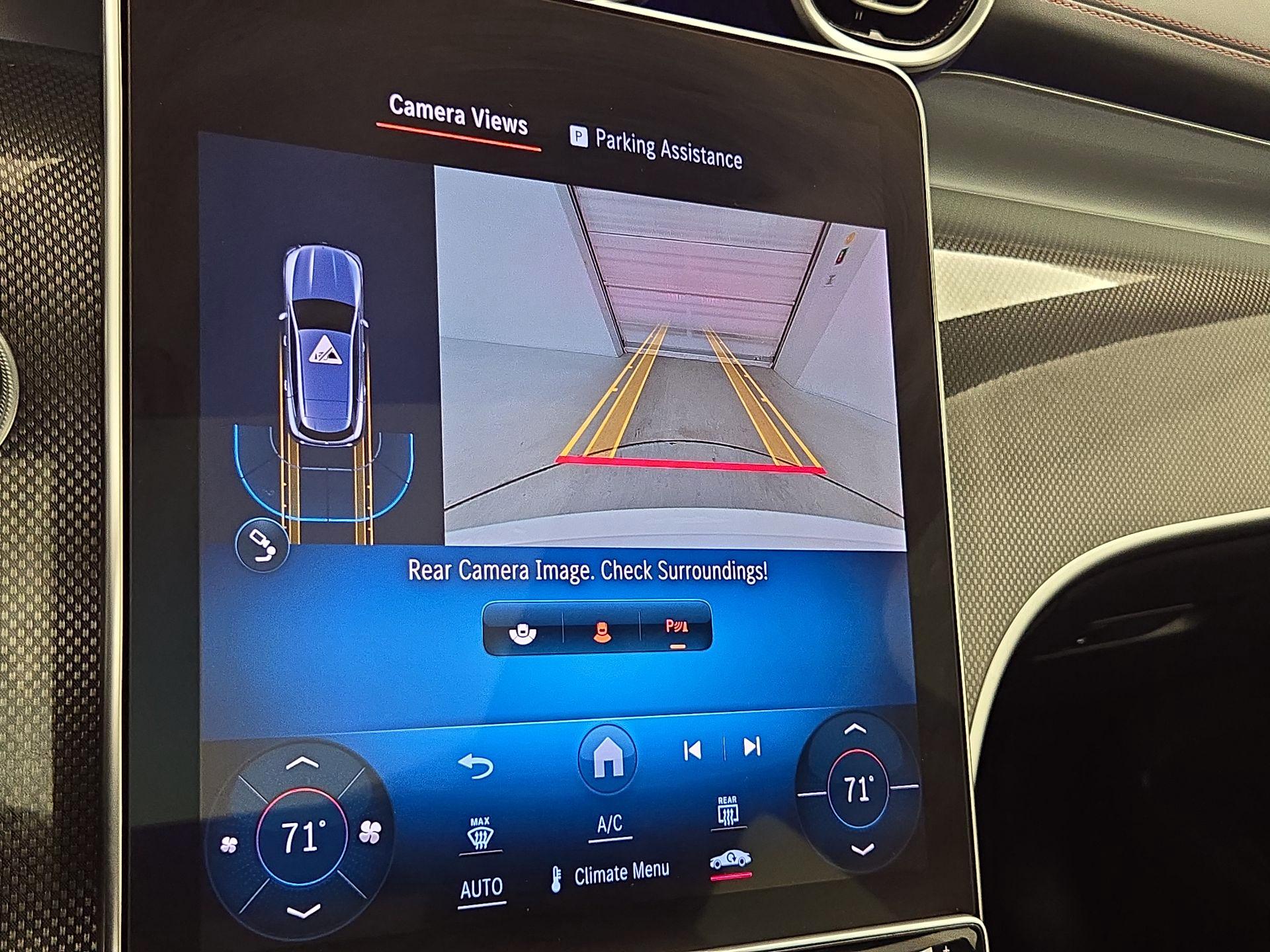 Thumbnail: 2024 Mercedes-Benz GLC - 15