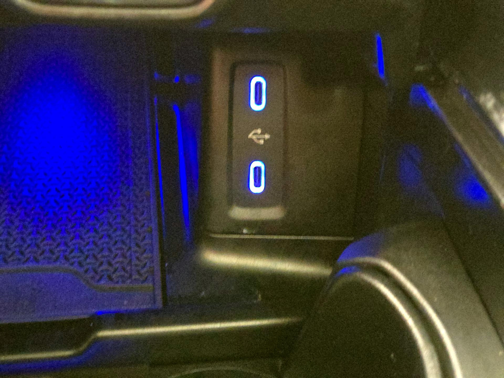 Thumbnail: 2024 Mercedes-Benz GLC - 19