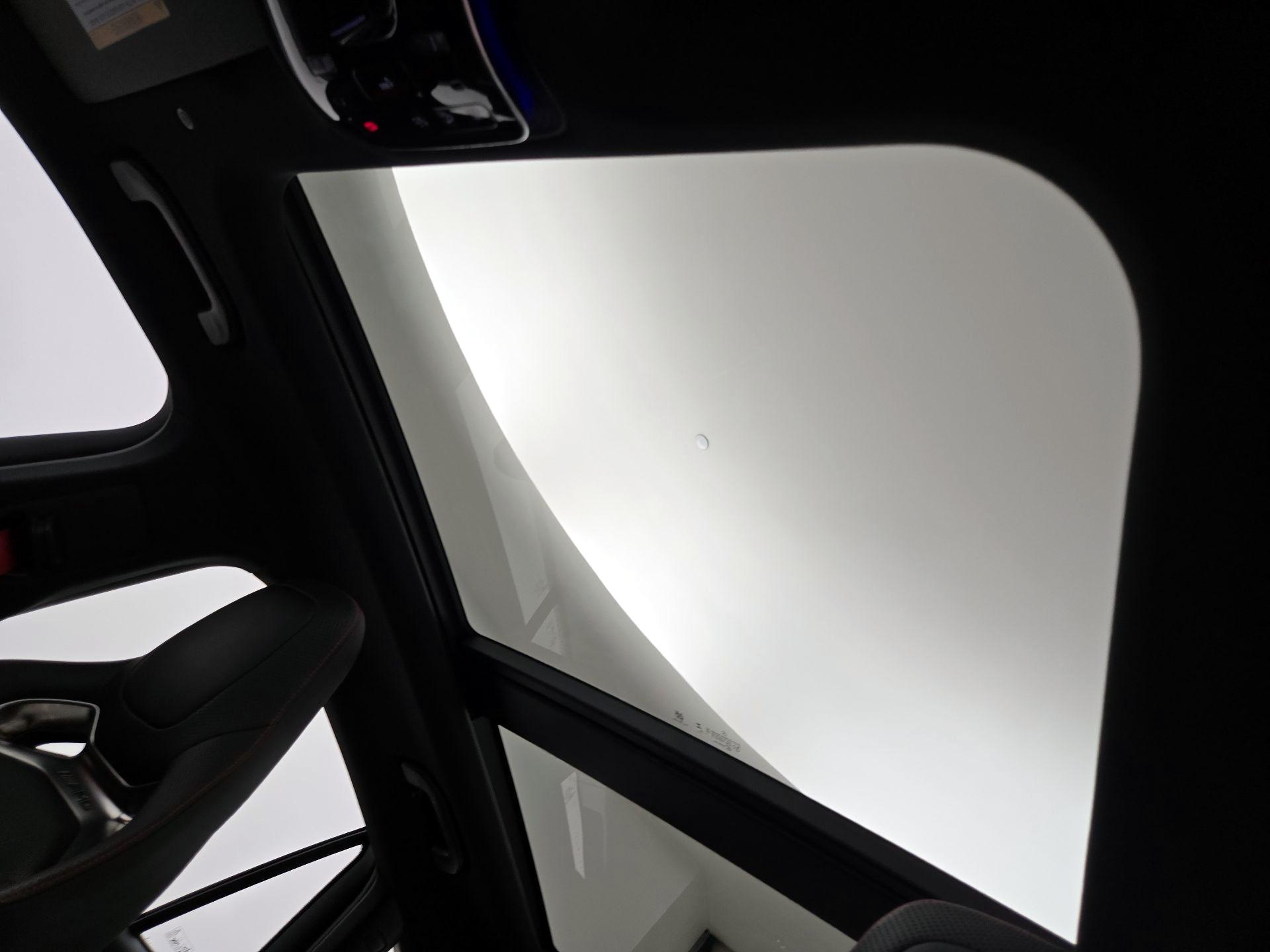 Thumbnail: 2024 Mercedes-Benz GLC - 20