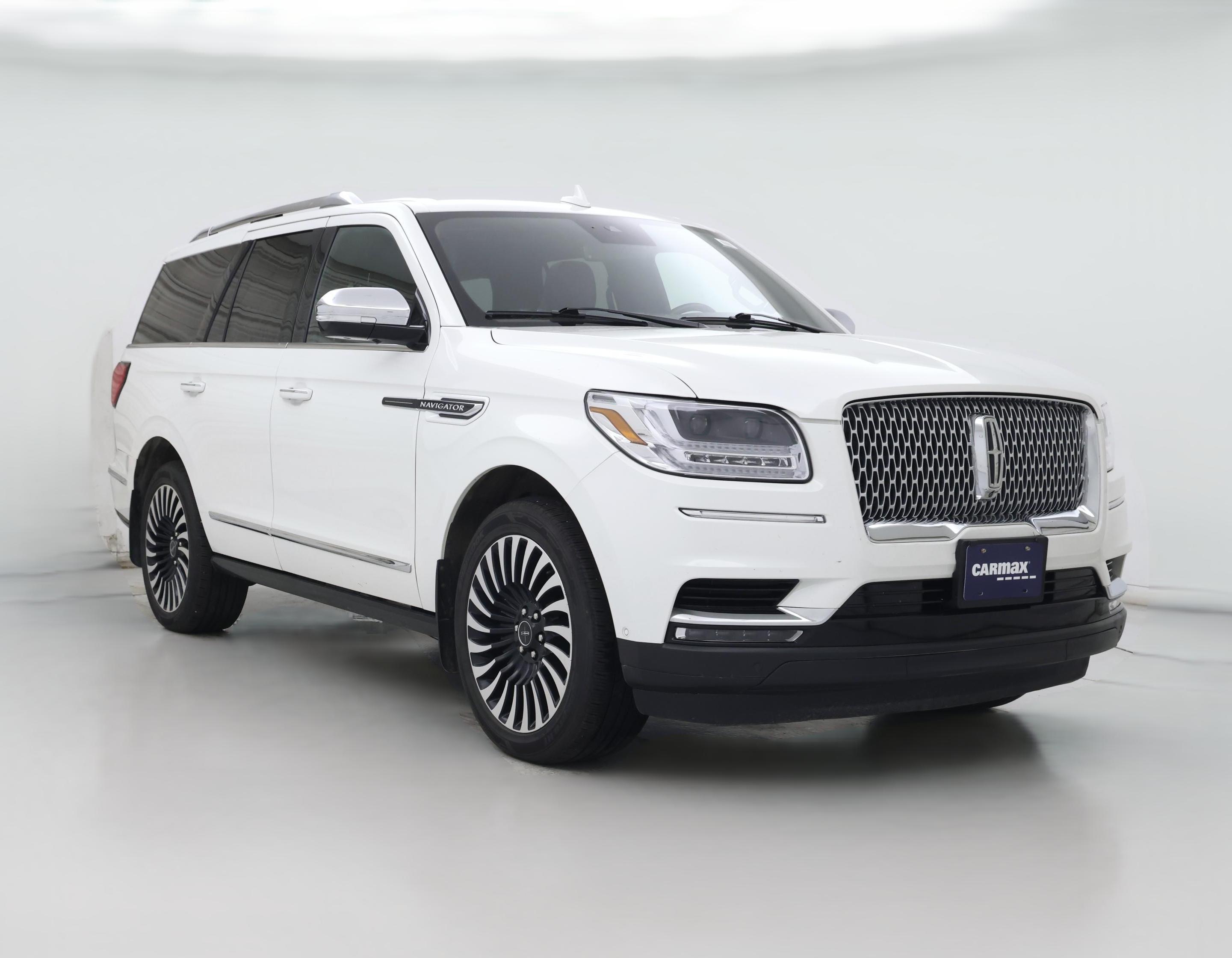 Thumbnail: 2021 Lincoln Navigator - 1