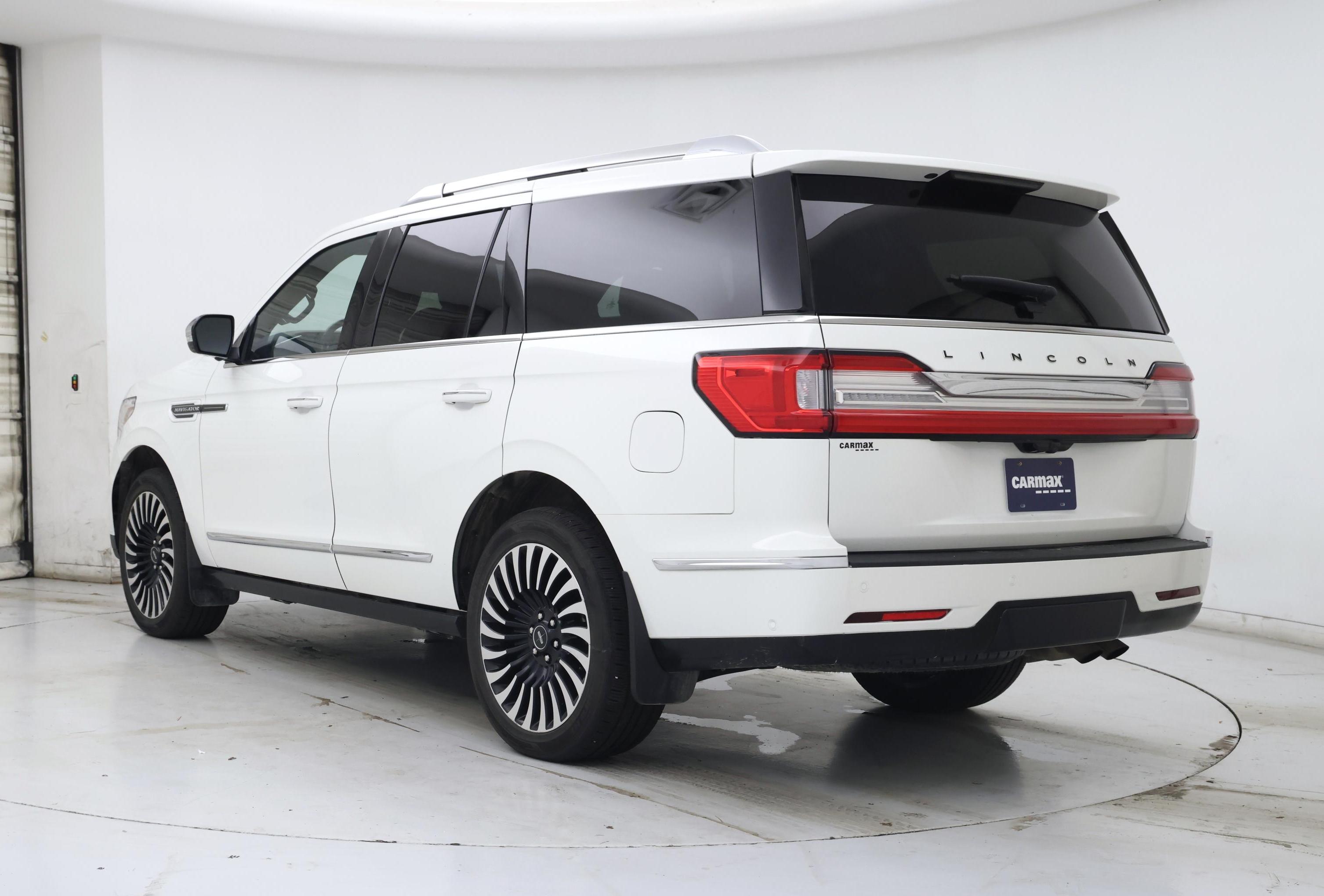 Thumbnail: 2021 Lincoln Navigator - 2