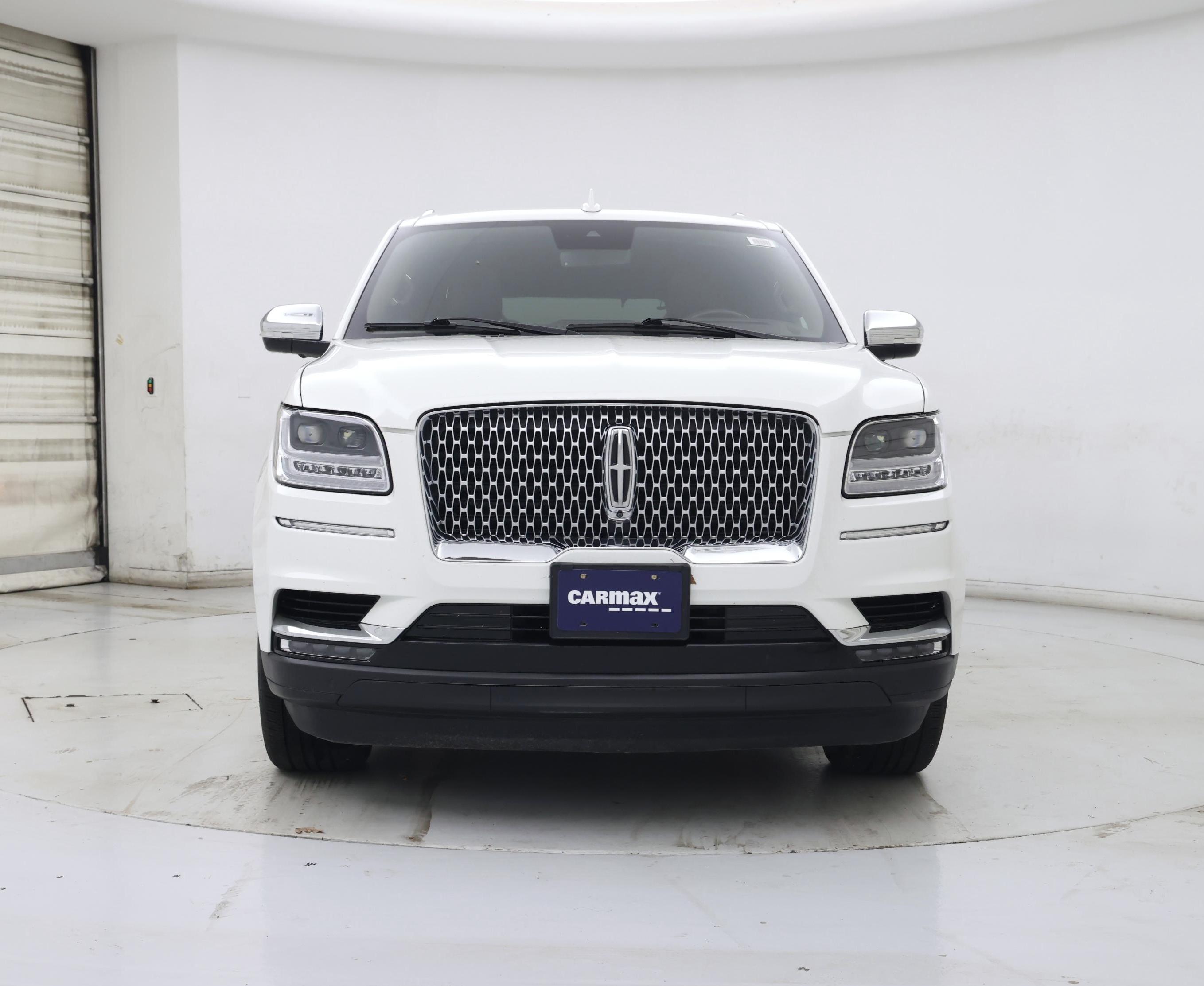 Thumbnail: 2021 Lincoln Navigator - 5