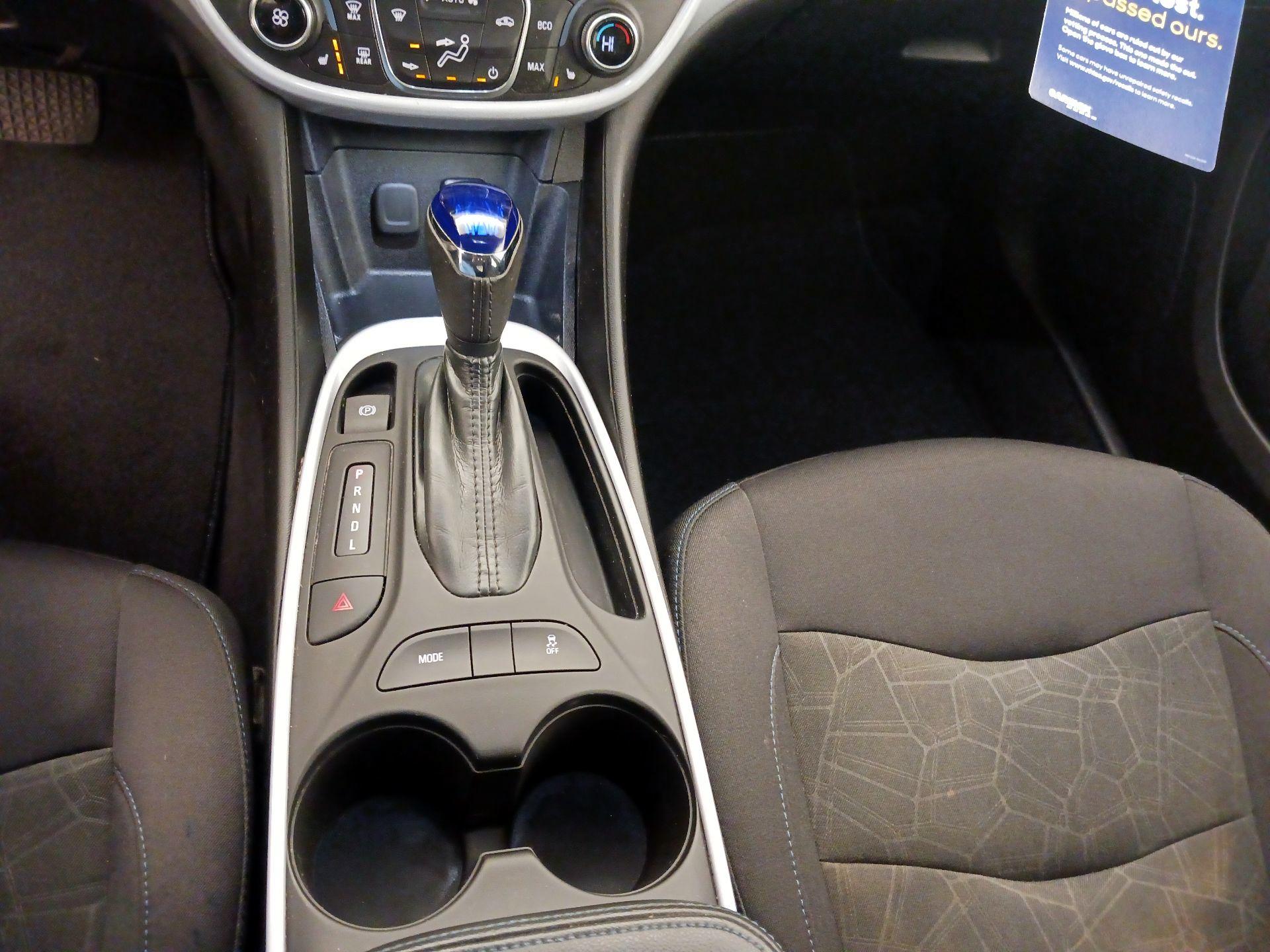 Thumbnail: 2017 Chevrolet Volt - 18