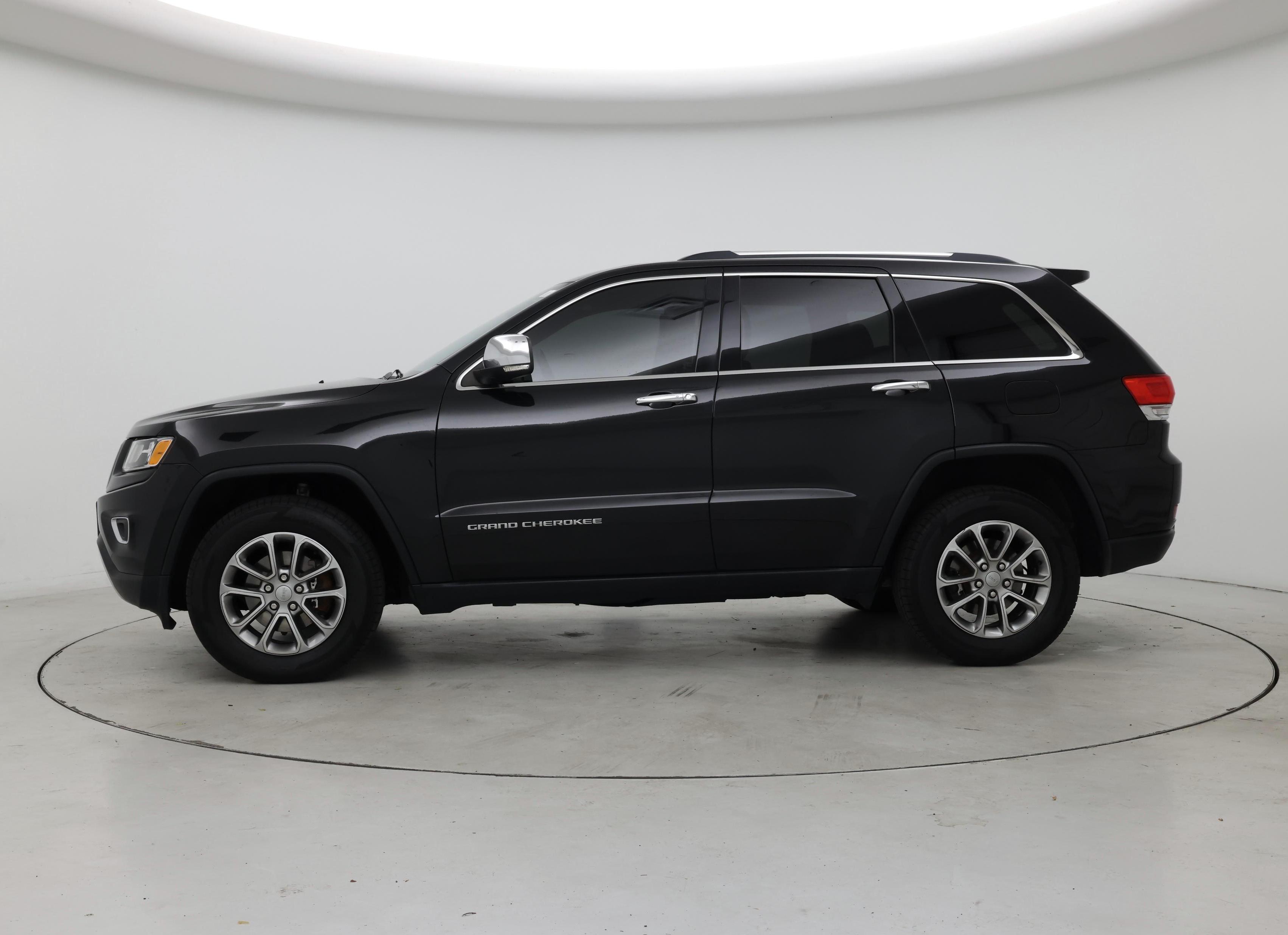 Thumbnail: 2016 Jeep Grand Cherokee - 3