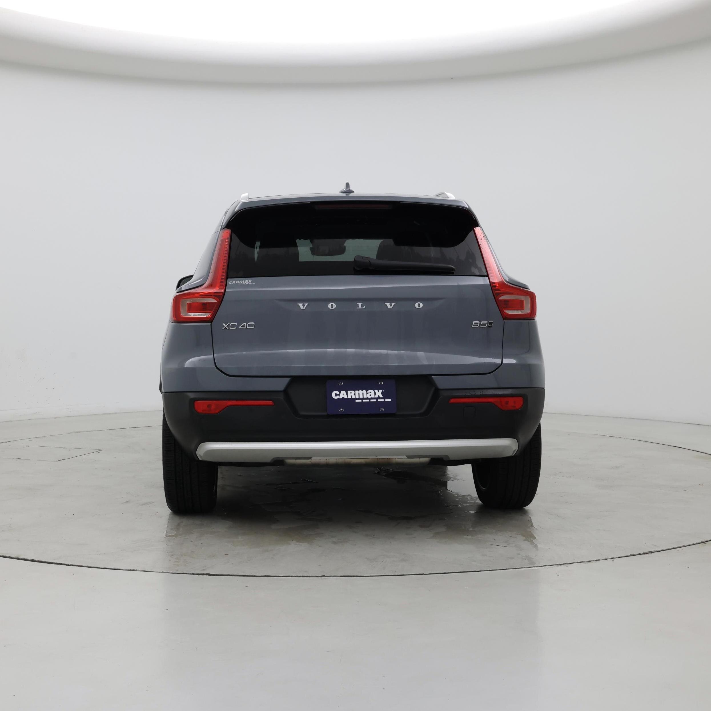 Thumbnail: 2023 Volvo XC40 - 6