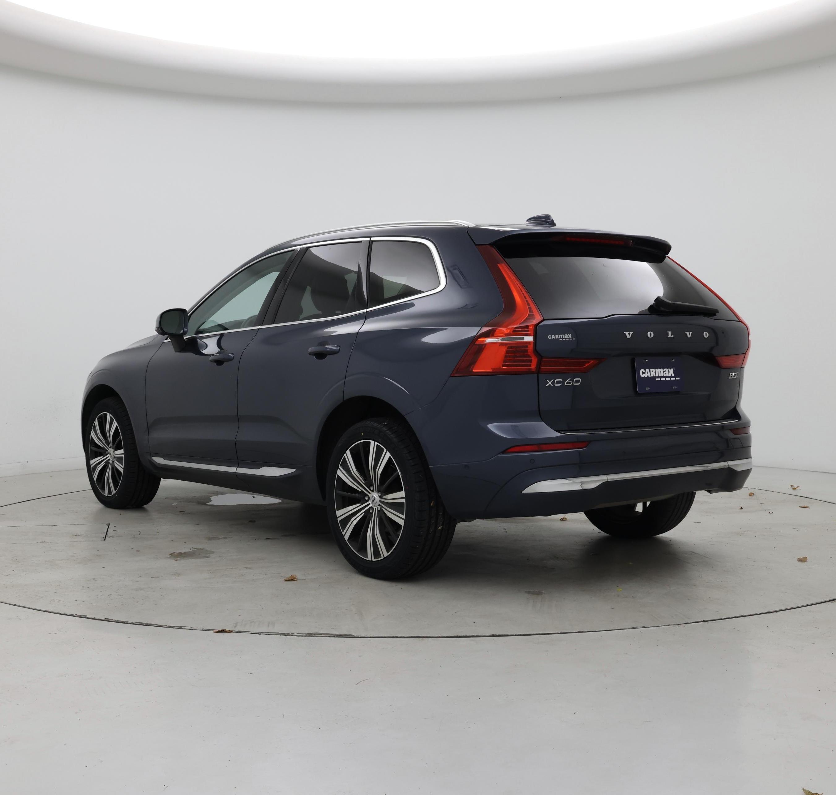 Thumbnail: 2023 Volvo XC60 - 2
