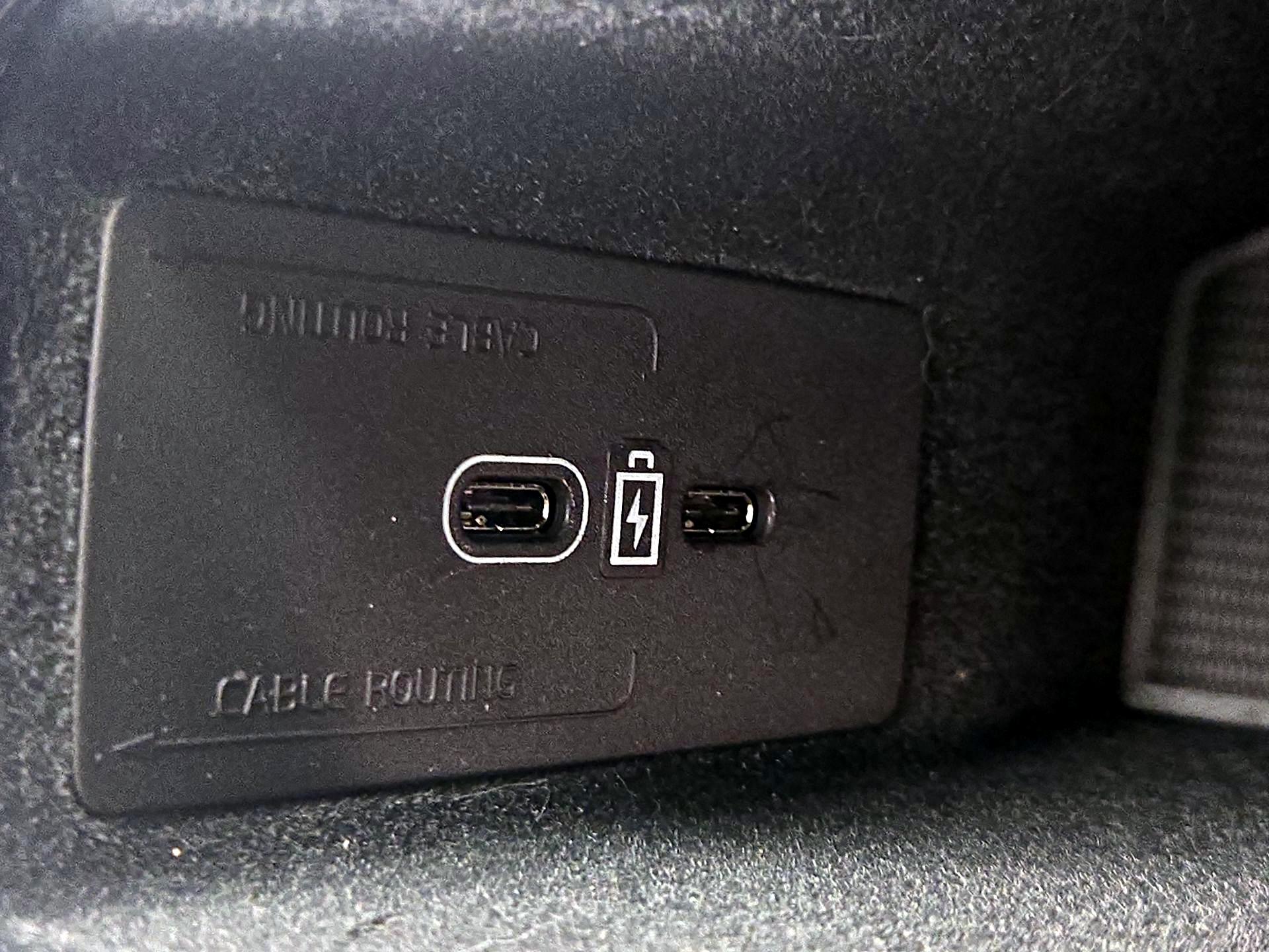 Thumbnail: 2023 Volvo XC60 - 19