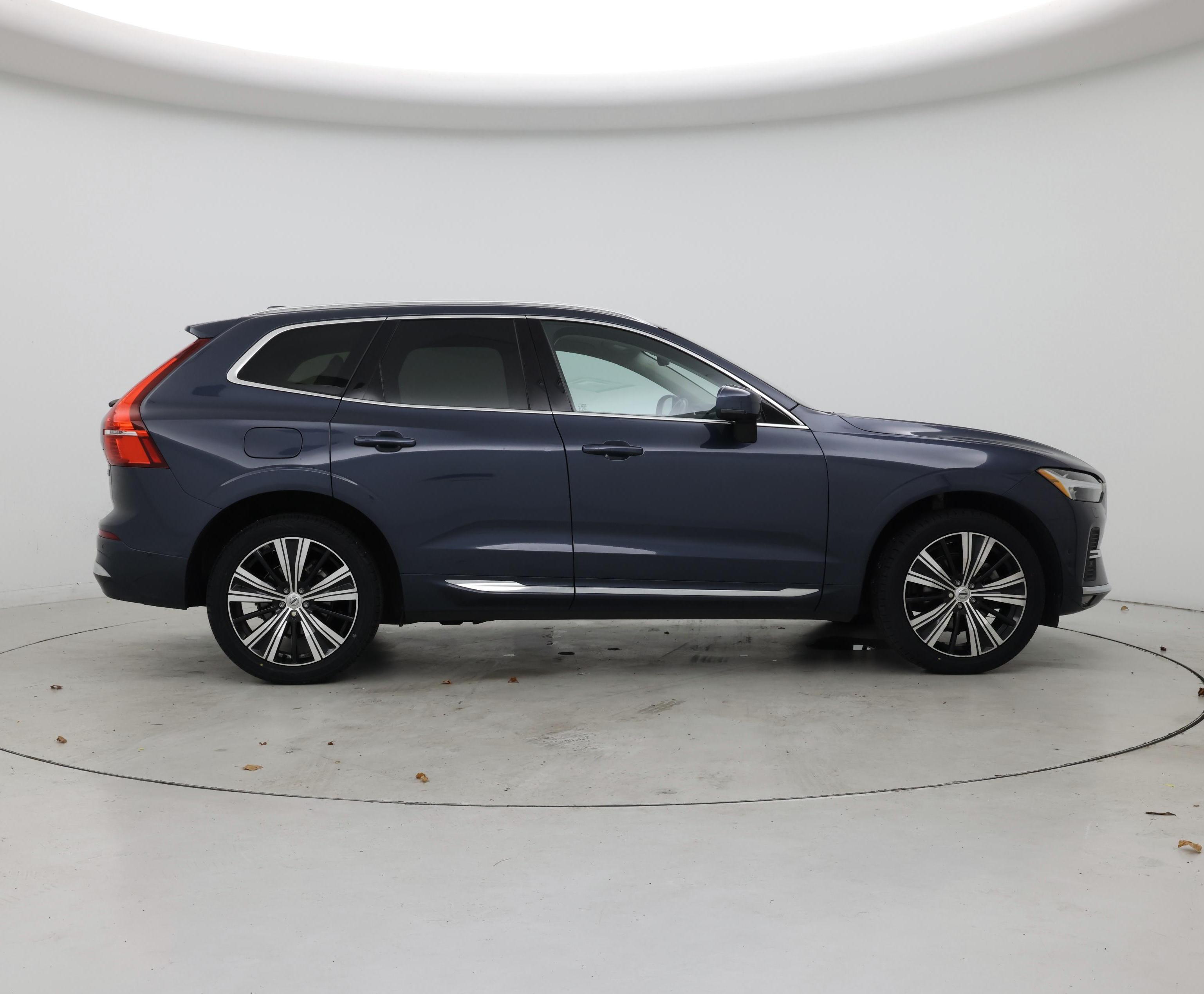 Thumbnail: 2023 Volvo XC60 - 7