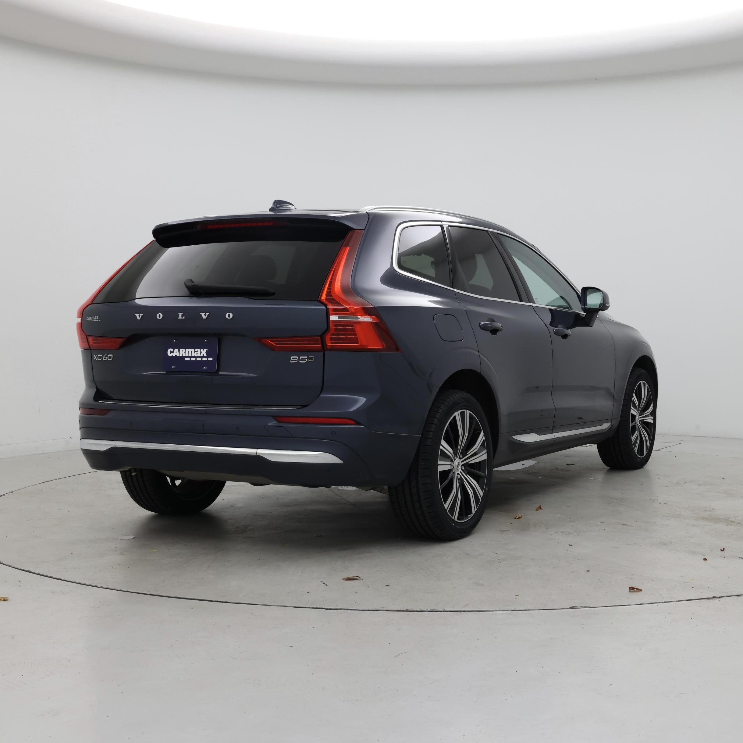 Thumbnail: 2023 Volvo XC60 - 8