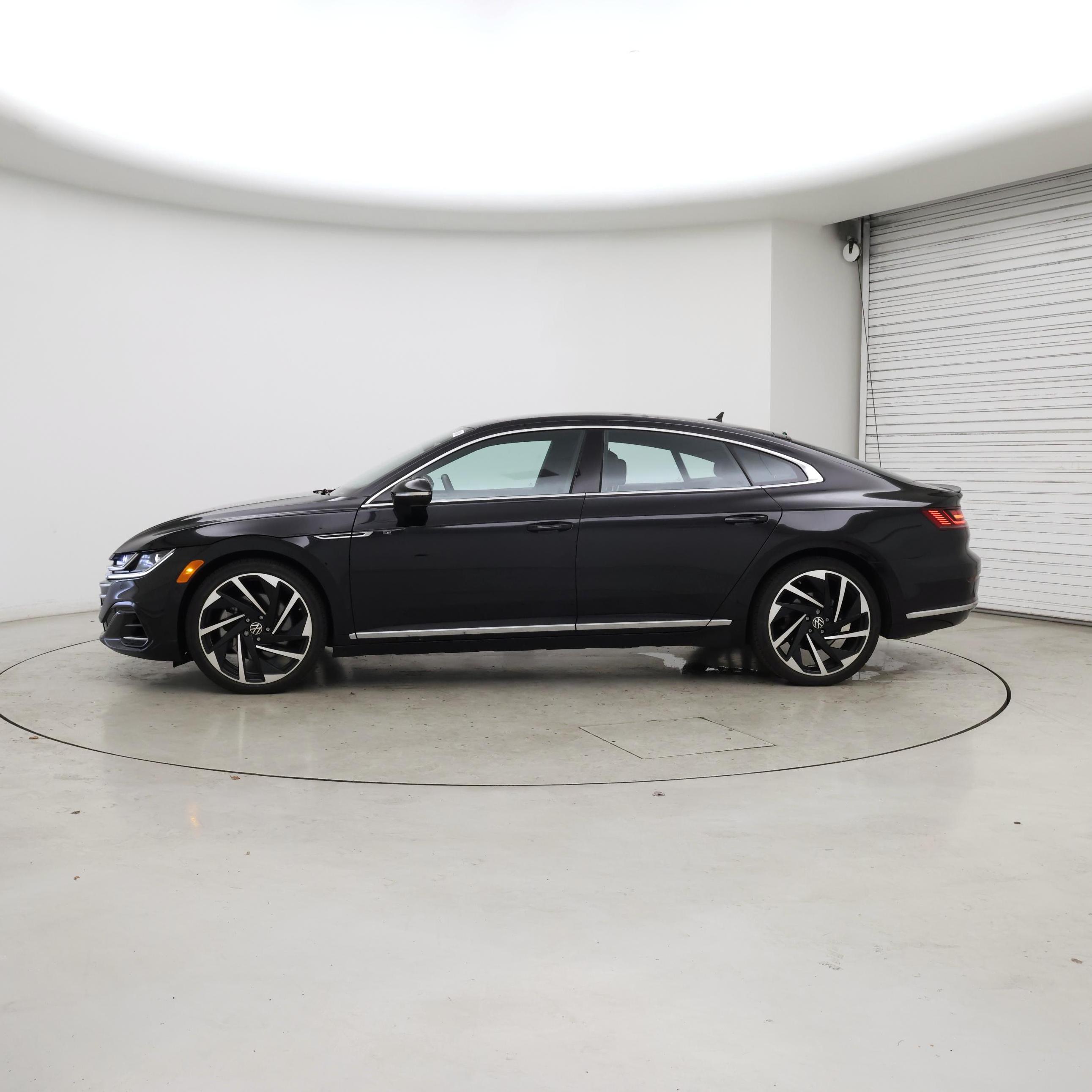 Thumbnail: 2023 Volkswagen Arteon - 3