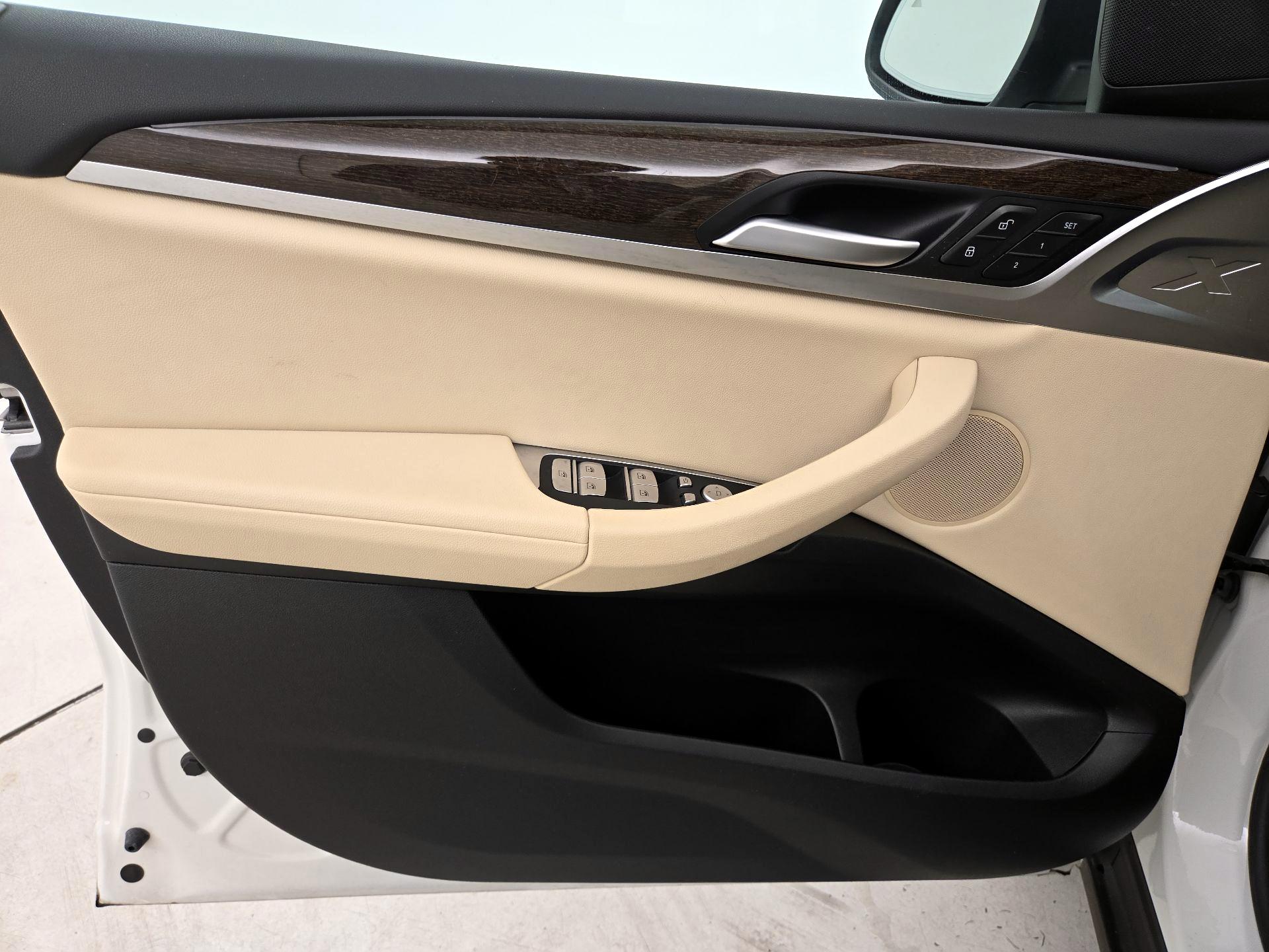 Thumbnail: 2023 BMW X3 - 12