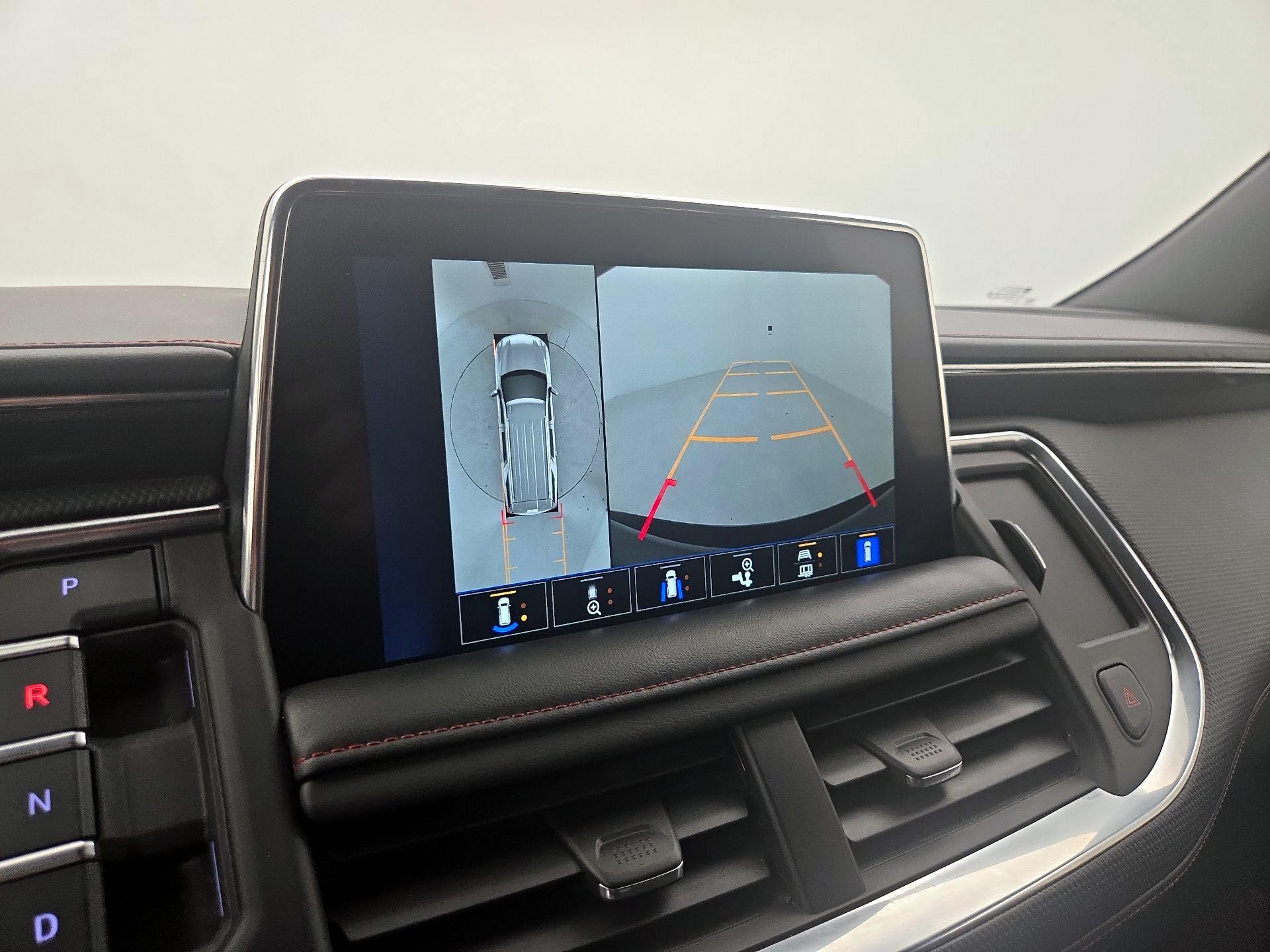 Thumbnail: 2022 Chevrolet Suburban - 14