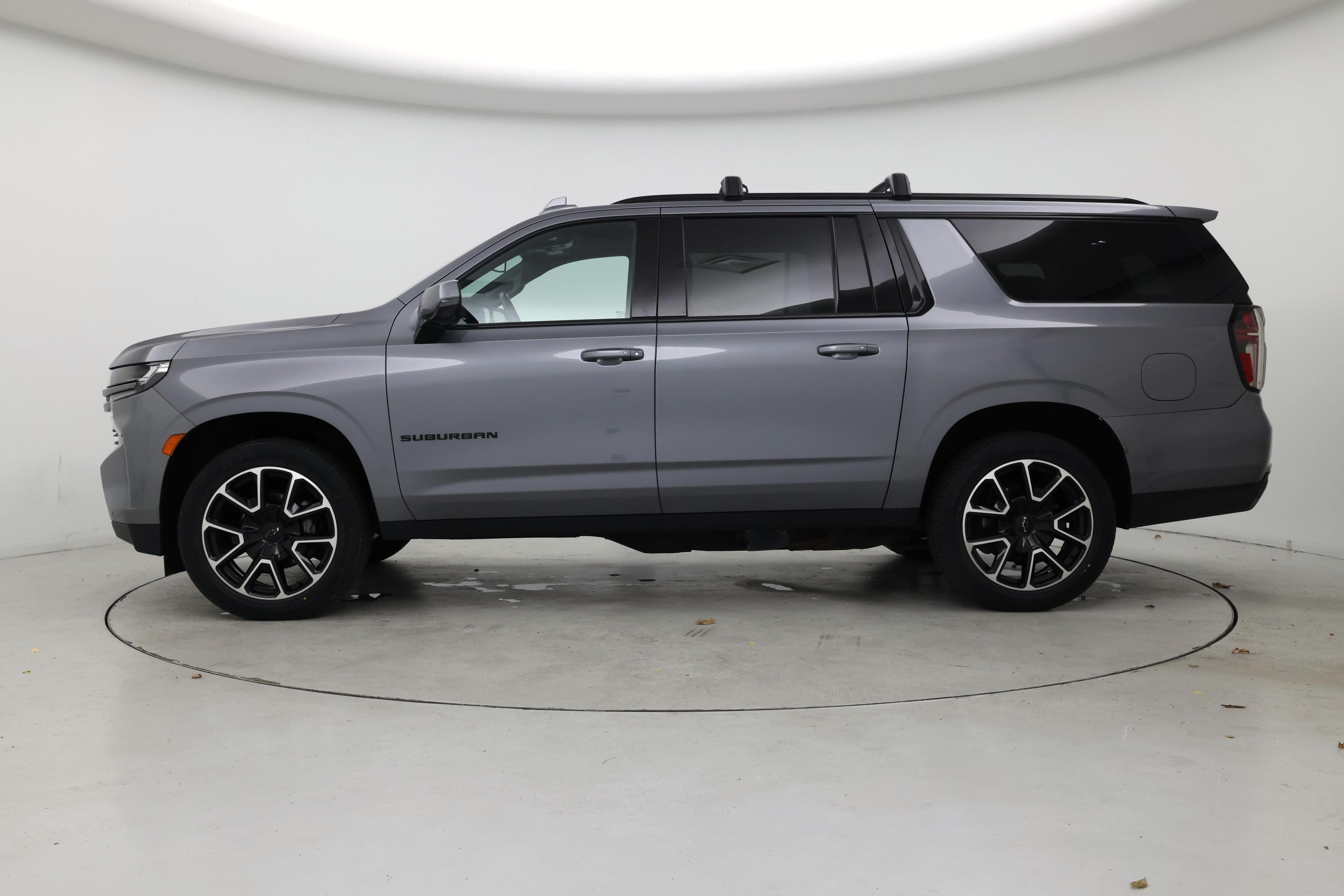 Thumbnail: 2022 Chevrolet Suburban - 3