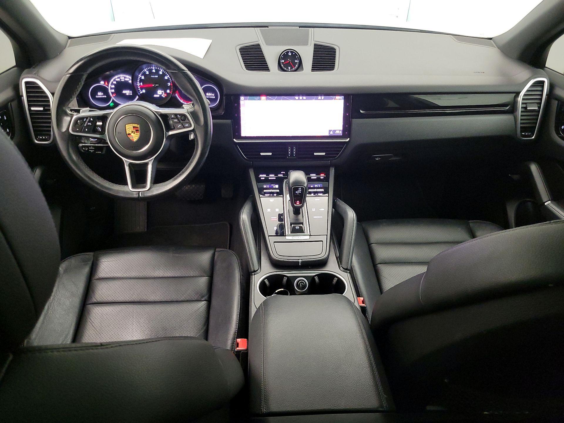 Thumbnail: 2021 Porsche Cayenne - 9