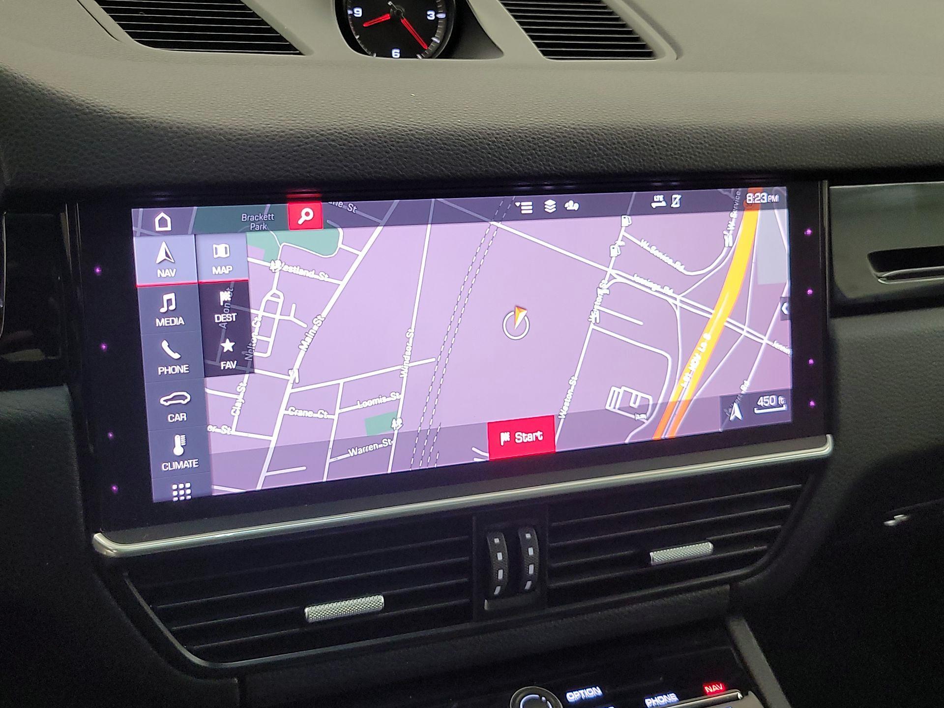 Thumbnail: 2021 Porsche Cayenne - 14