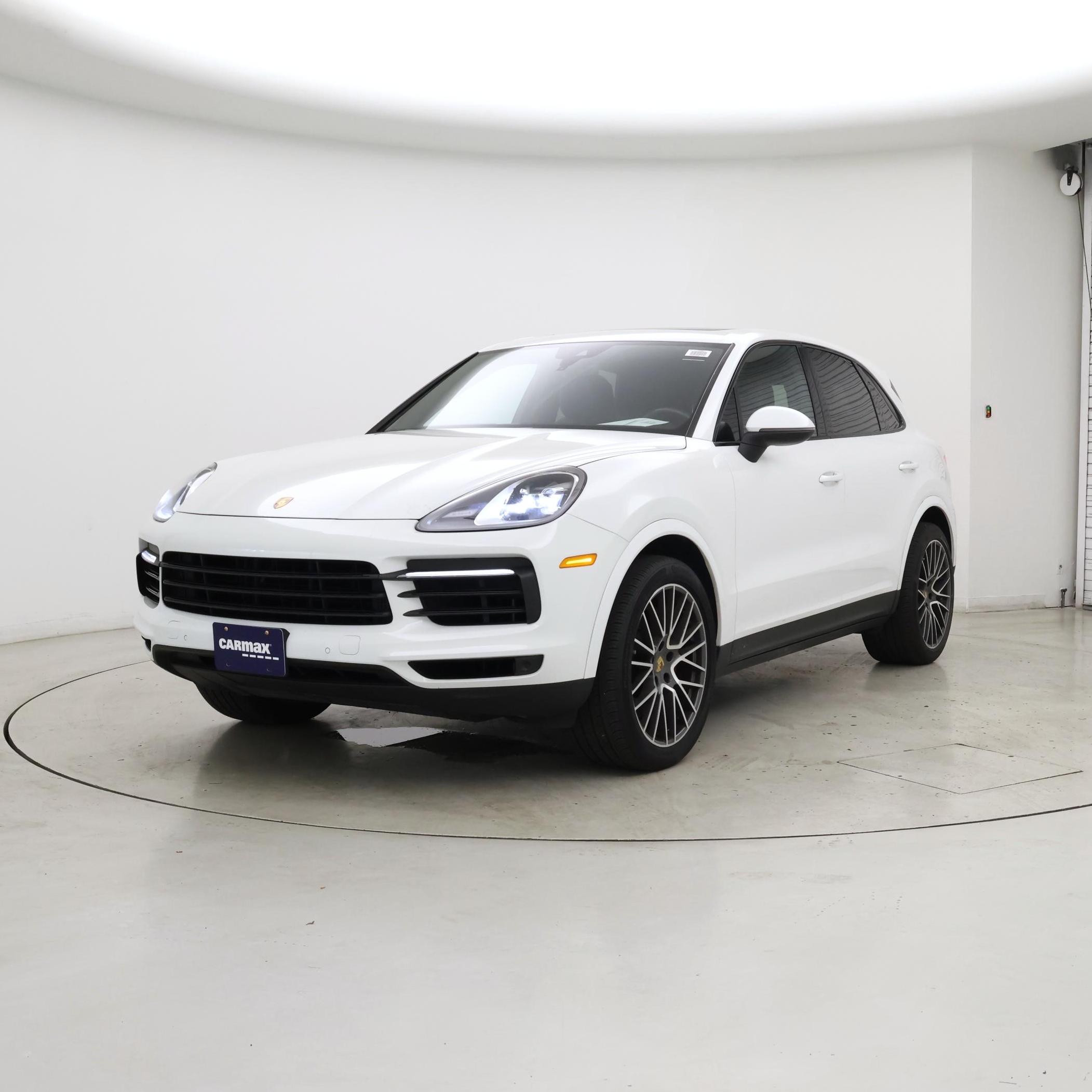 Thumbnail: 2021 Porsche Cayenne - 4