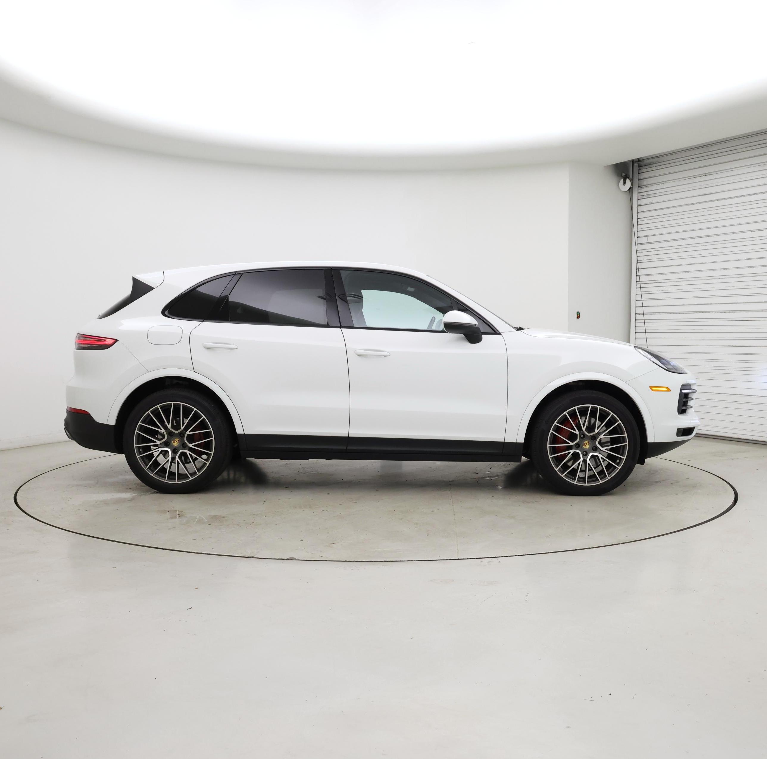 Thumbnail: 2021 Porsche Cayenne - 7