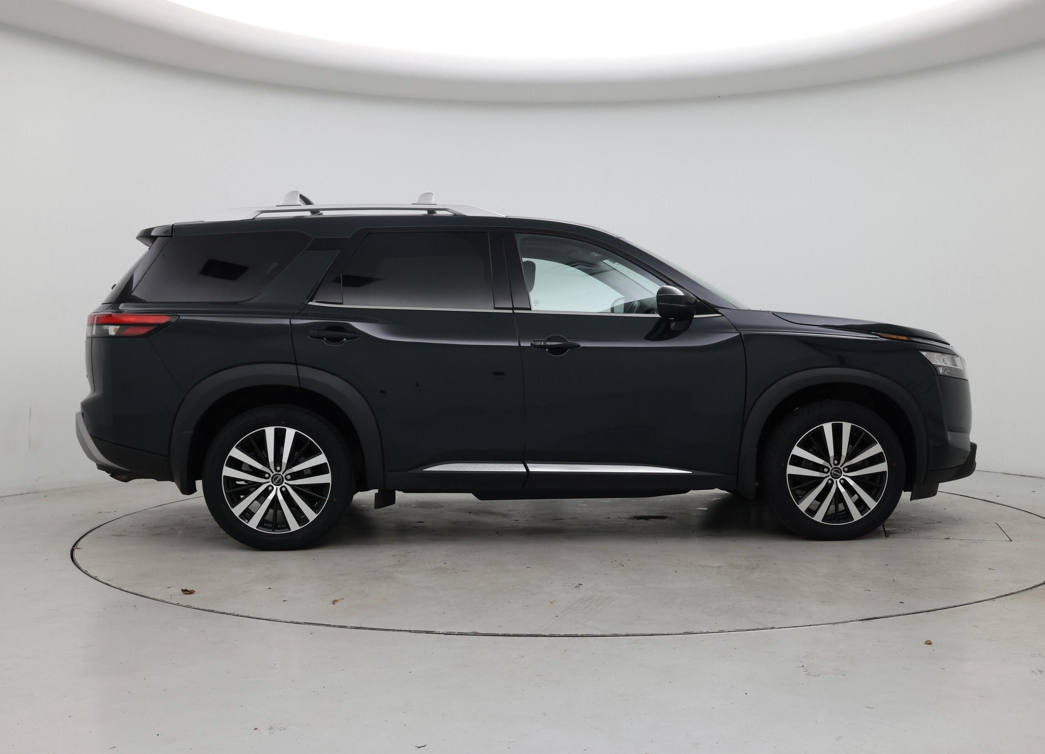 Thumbnail: 2023 Nissan Pathfinder - 7