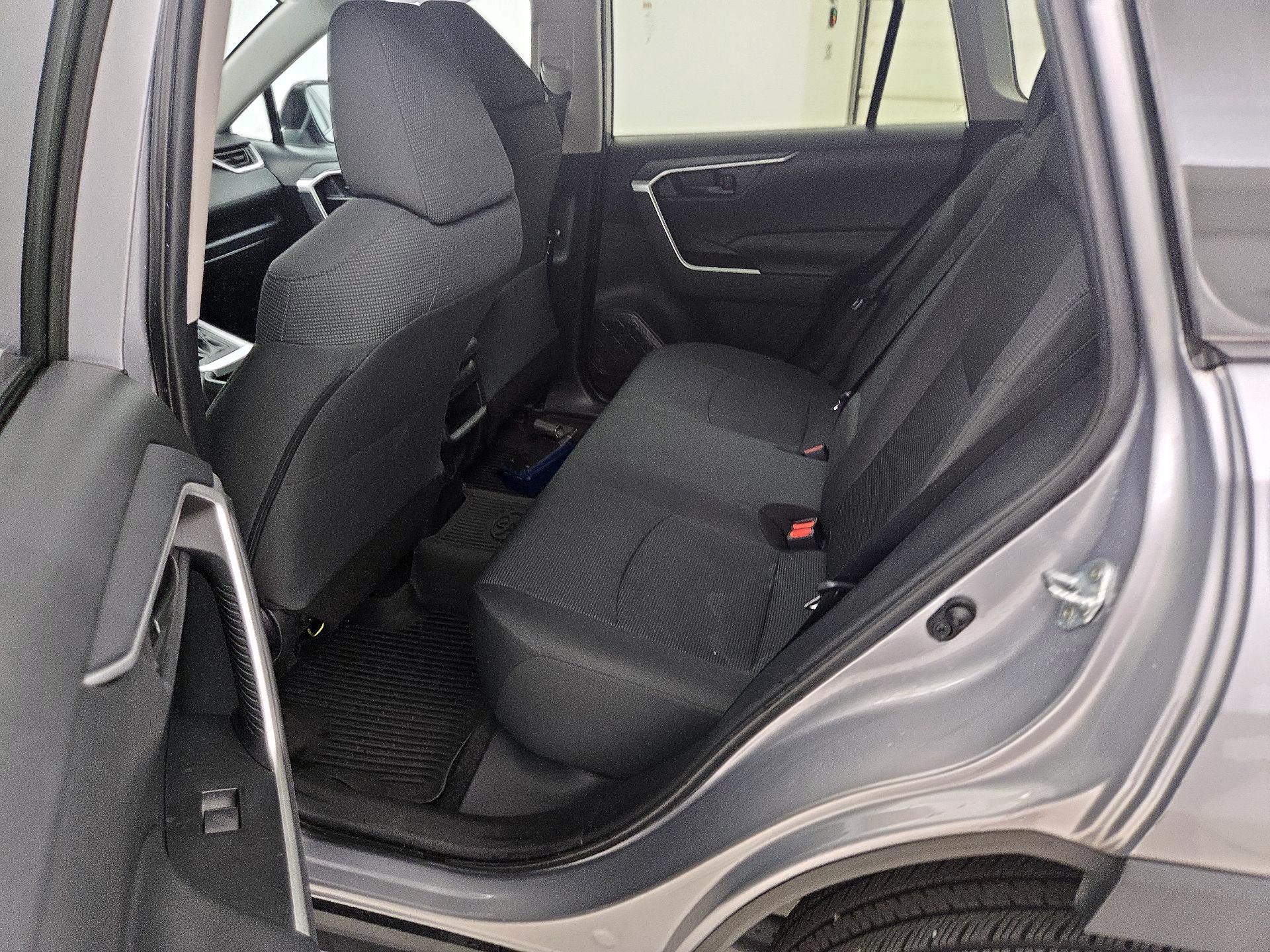 Thumbnail: 2021 Toyota RAV4 - 19