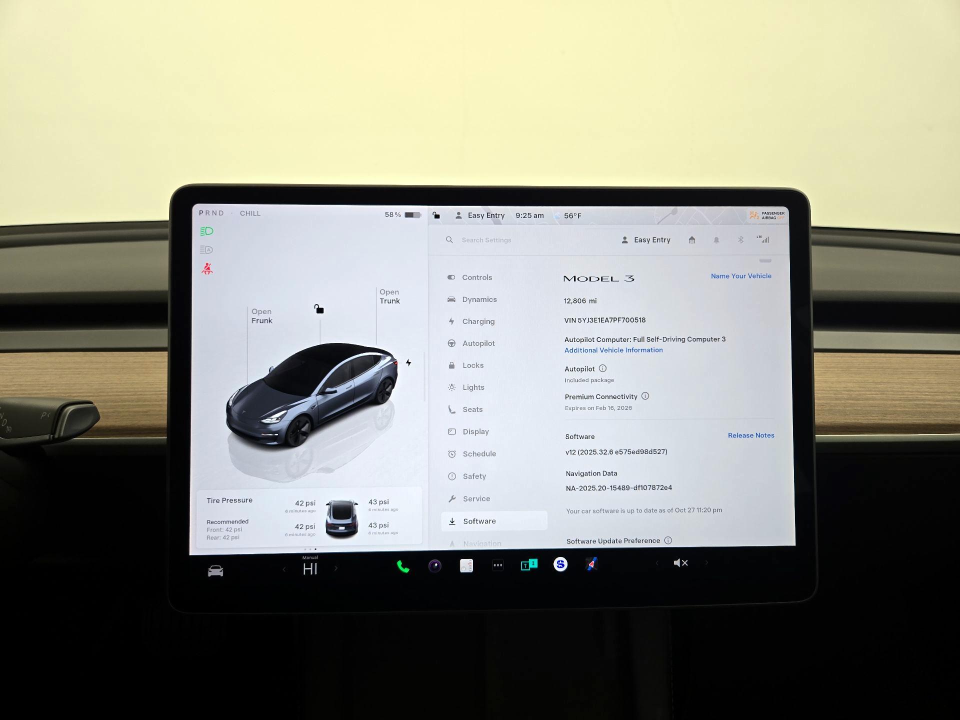 Thumbnail: 2023 Tesla Model 3 - 10