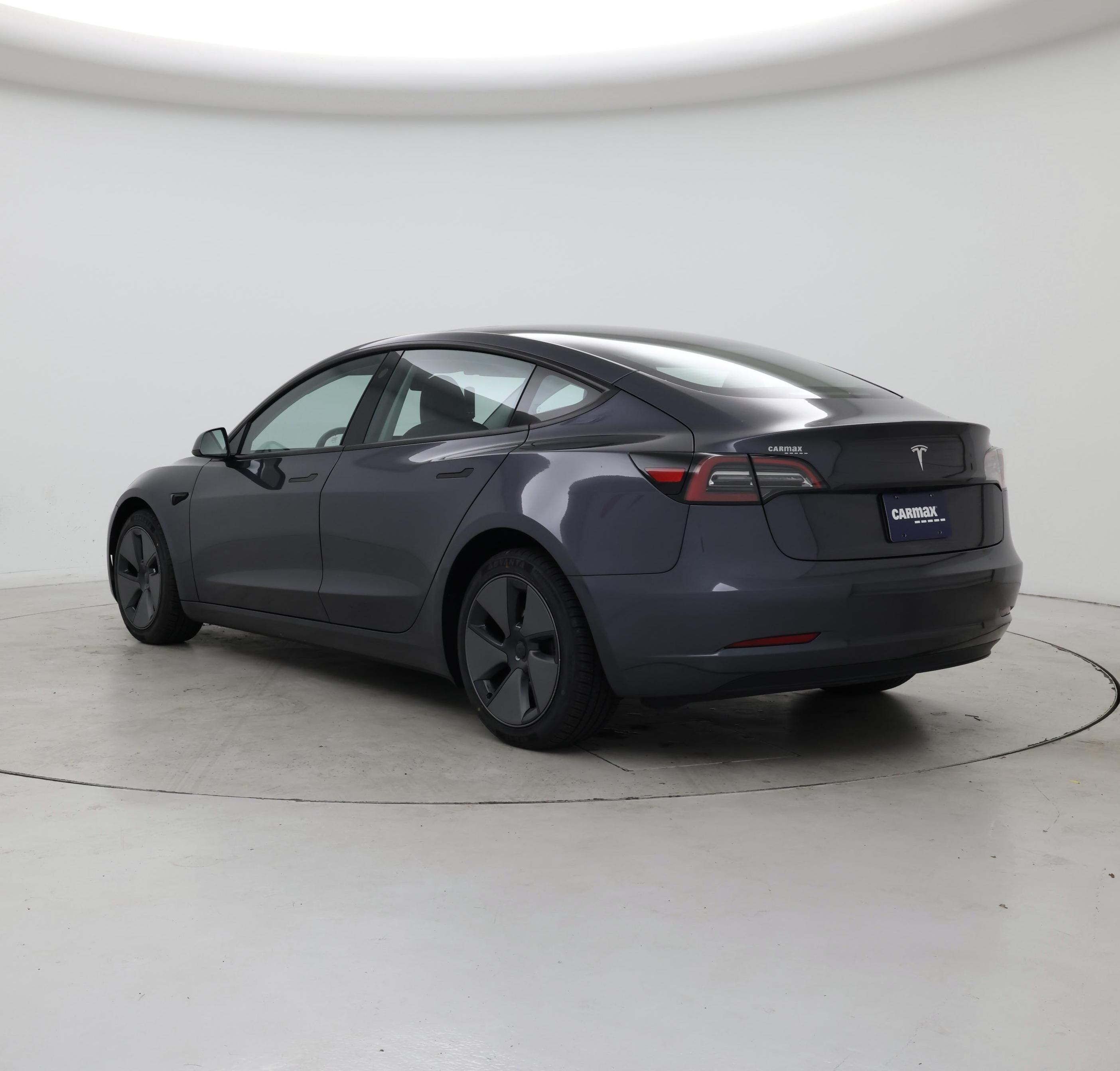Thumbnail: 2023 Tesla Model 3 - 2