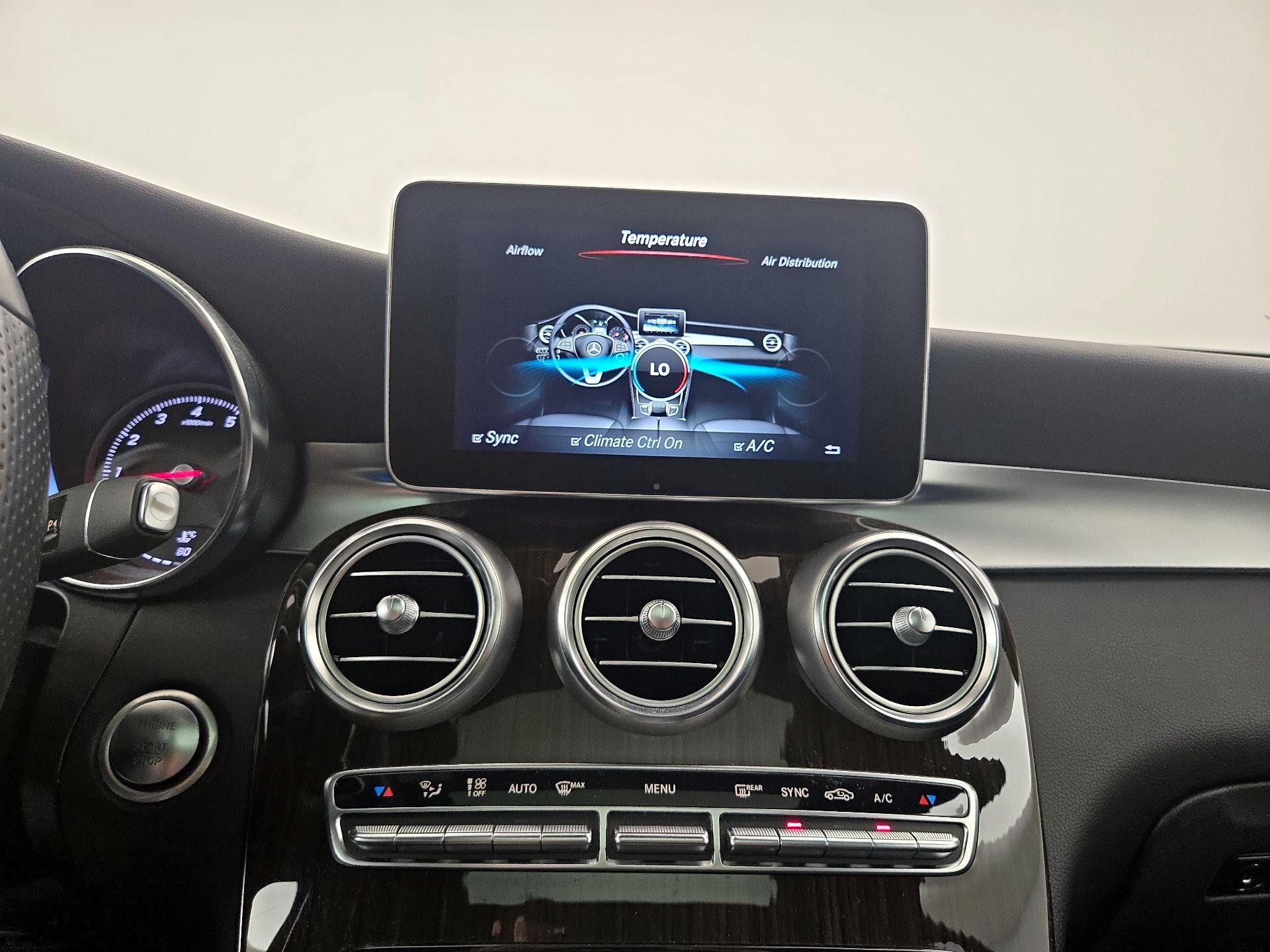 Thumbnail: 2017 Mercedes-Benz GLC - 17