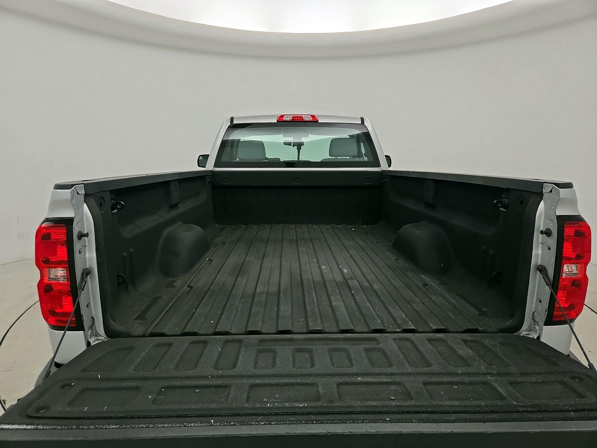 Thumbnail: 2017 Chevrolet Silverado 1500 - 18