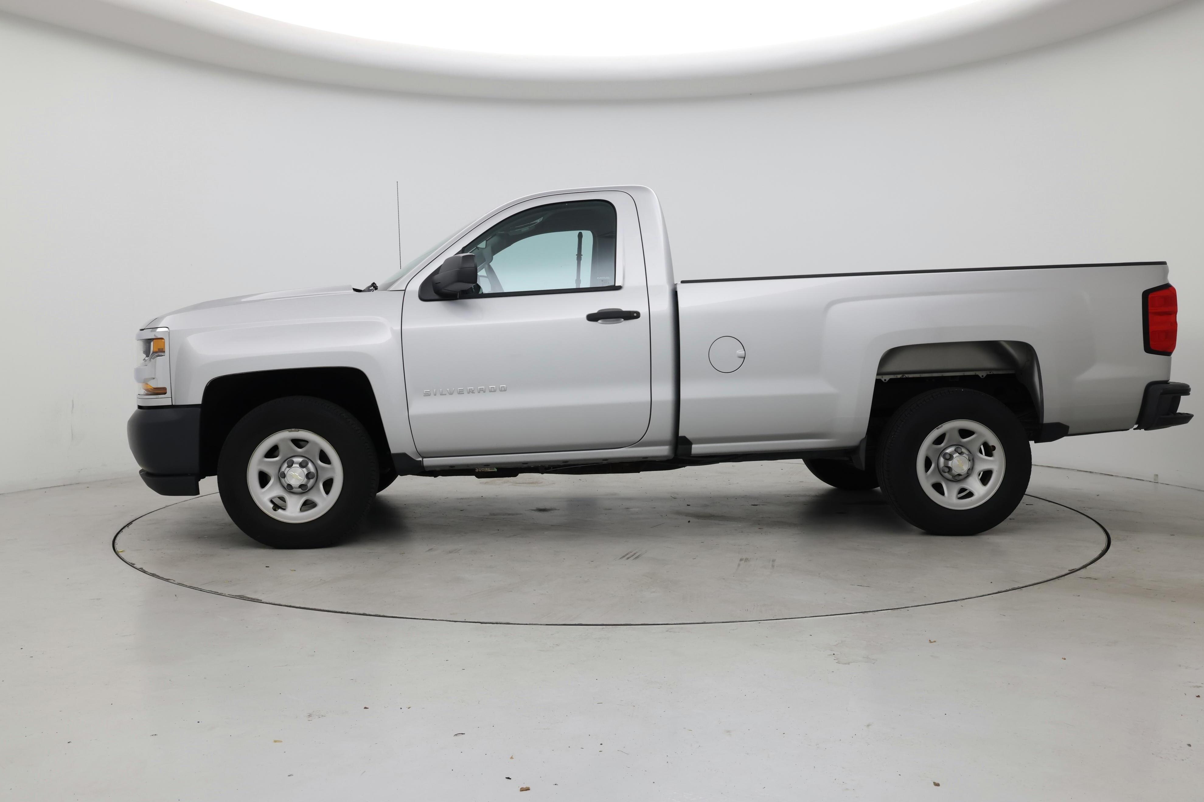 Thumbnail: 2017 Chevrolet Silverado 1500 - 3