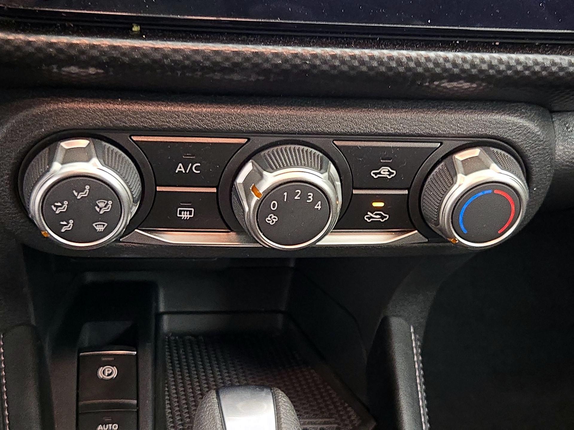 Thumbnail: 2024 Nissan Kicks - 16