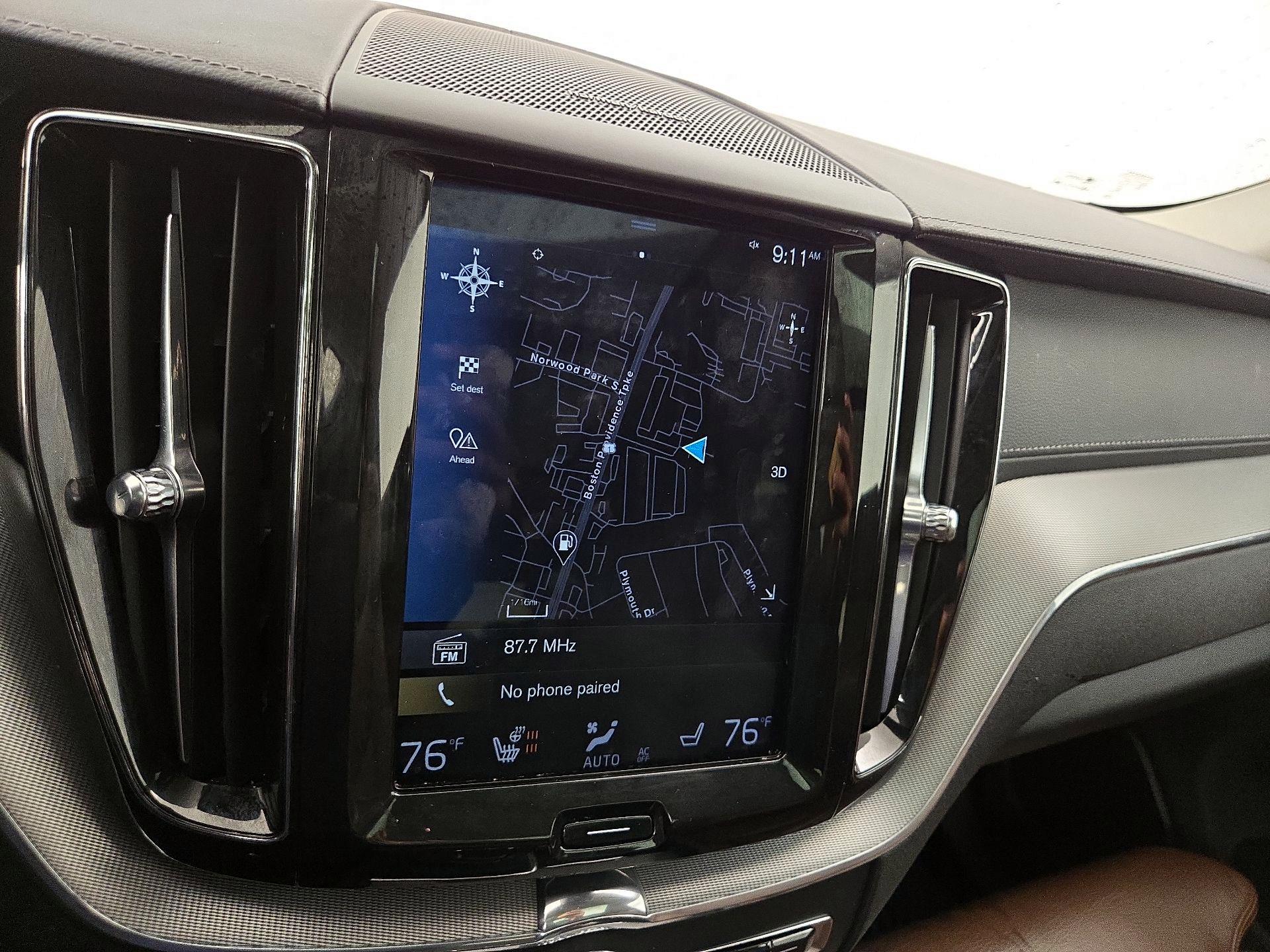 Thumbnail: 2019 Volvo XC60 - 14