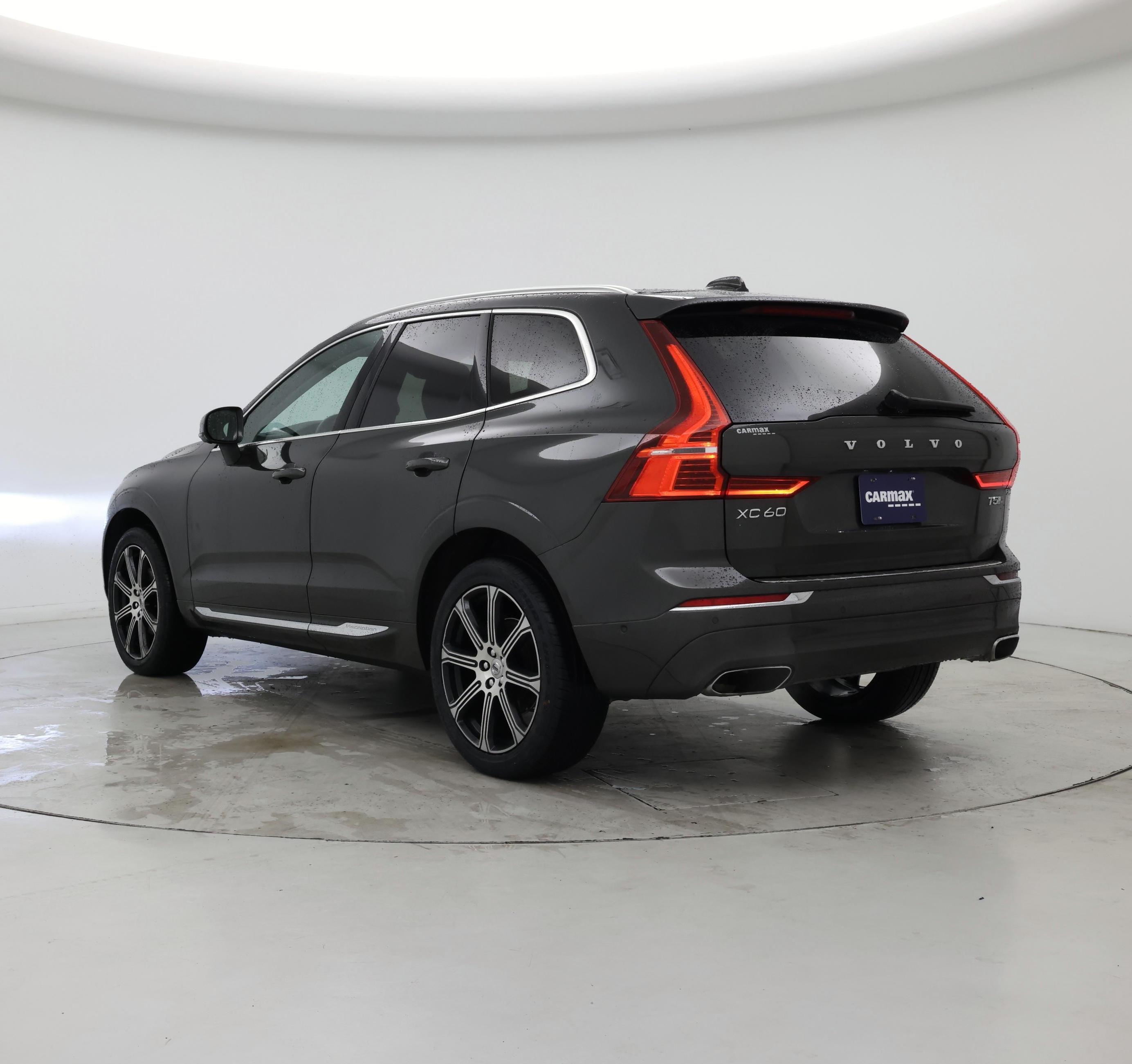 Thumbnail: 2019 Volvo XC60 - 2