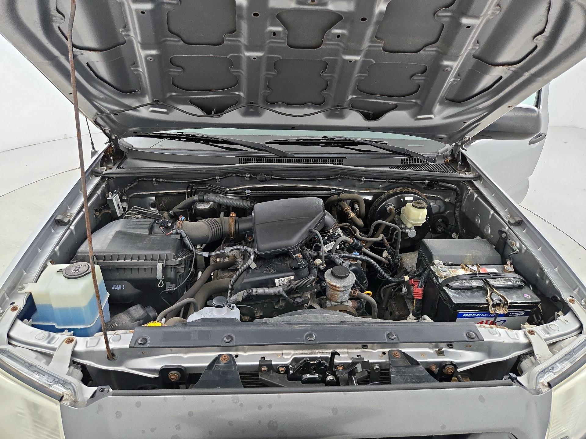 Thumbnail: 2015 Toyota Tacoma - 20