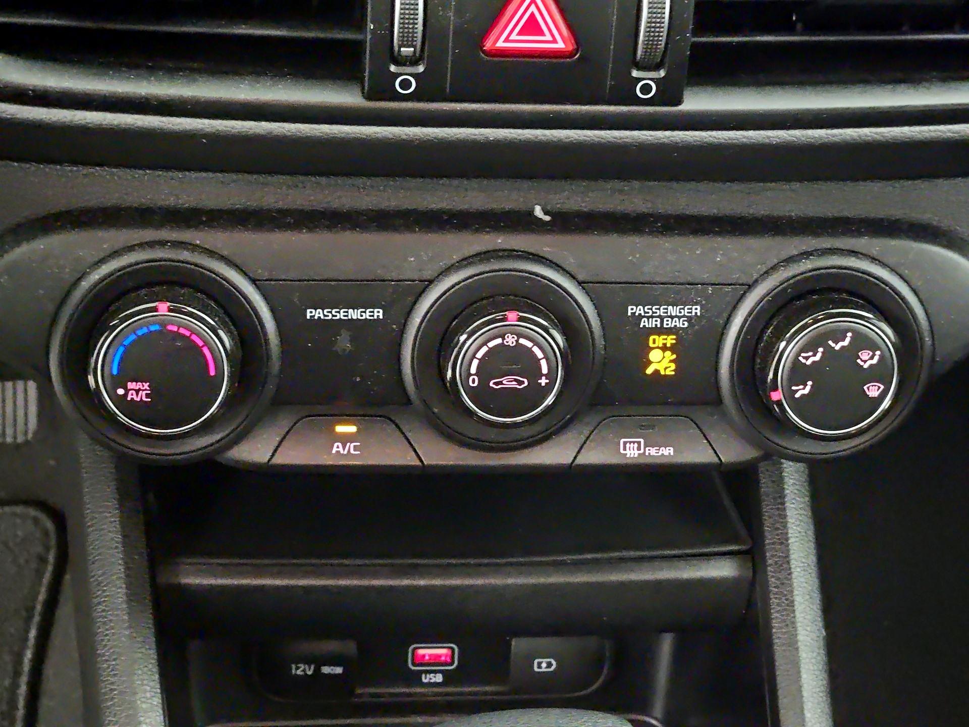 Thumbnail: 2024 Kia Forte - 16