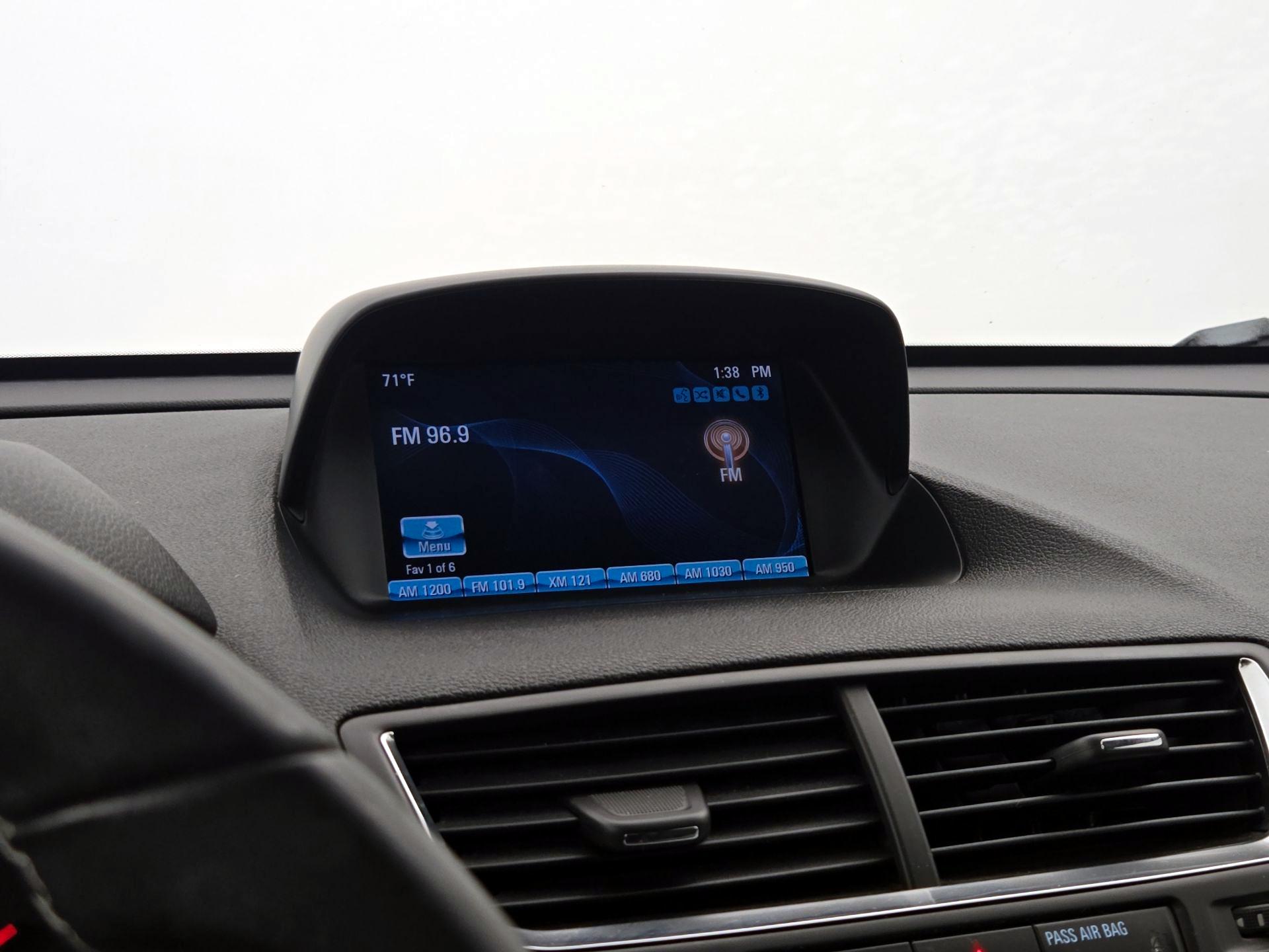 Thumbnail: 2016 Buick Encore - 15