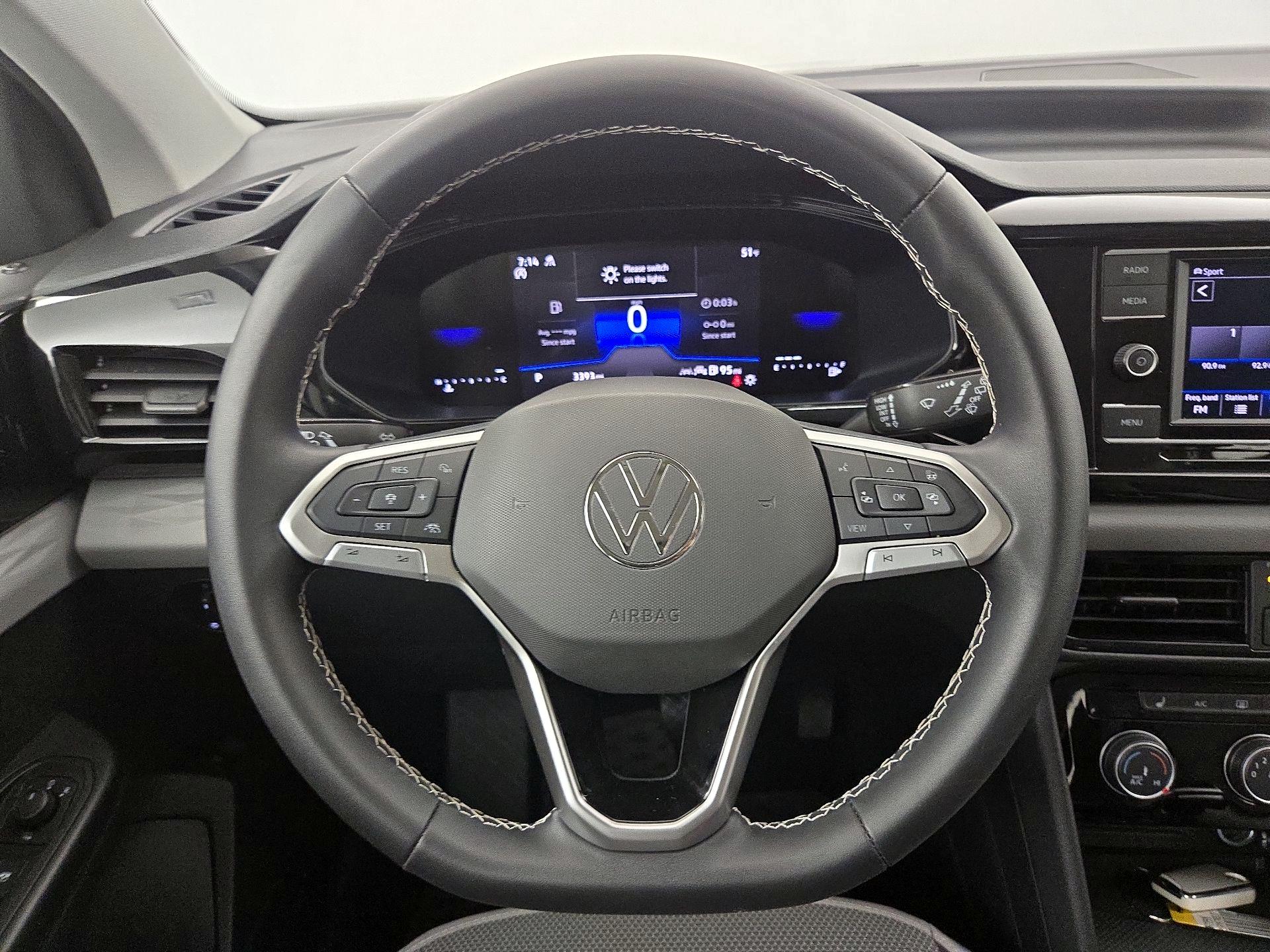 Thumbnail: 2024 Volkswagen Taos - 10