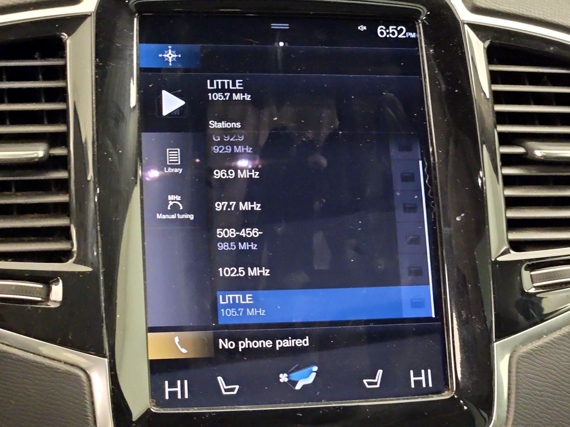 Thumbnail: 2021 Volvo XC90 - 16