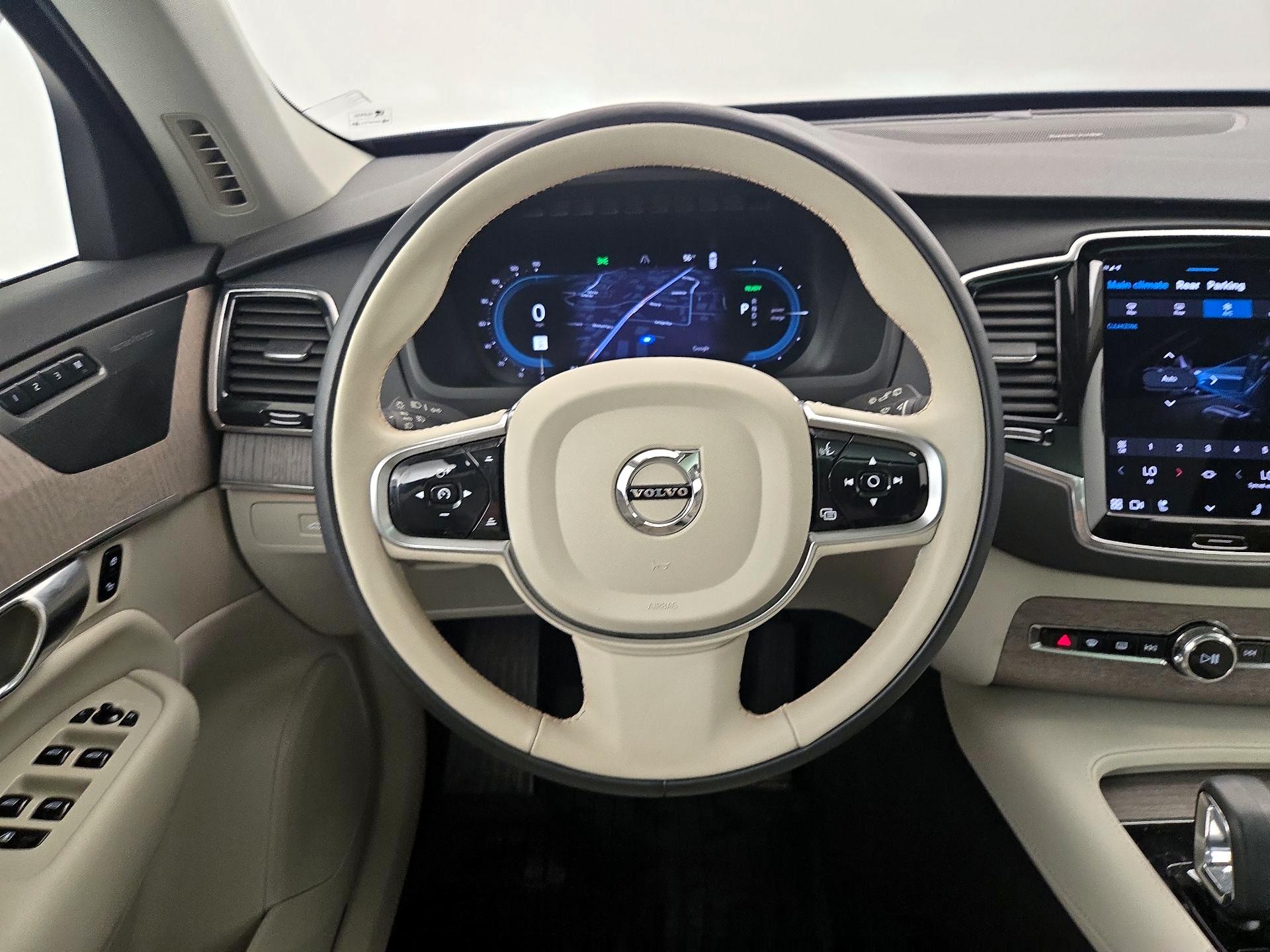 Thumbnail: 2023 Volvo XC90 - 10