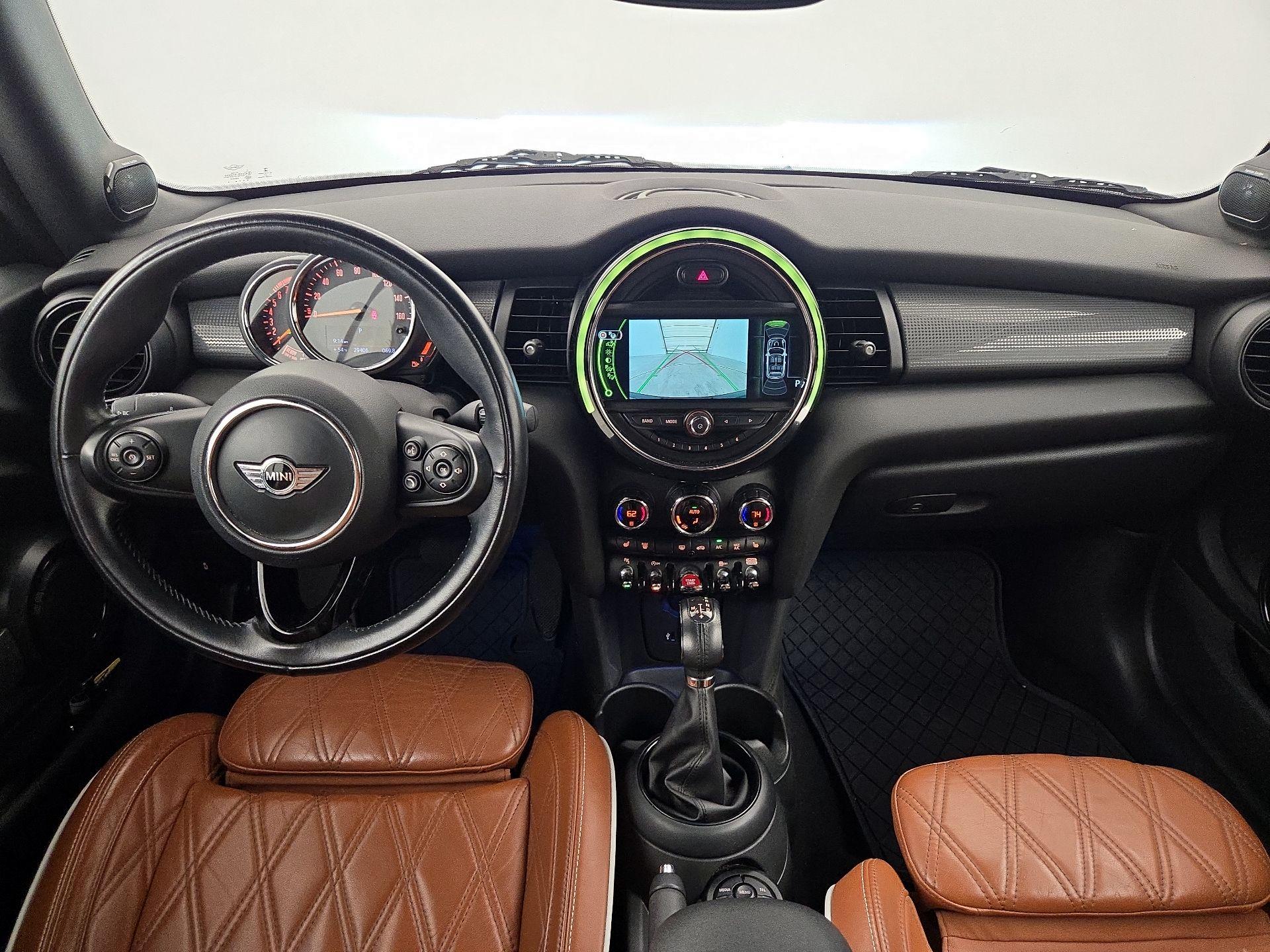 Thumbnail: 2018 MINI Cooper - 9