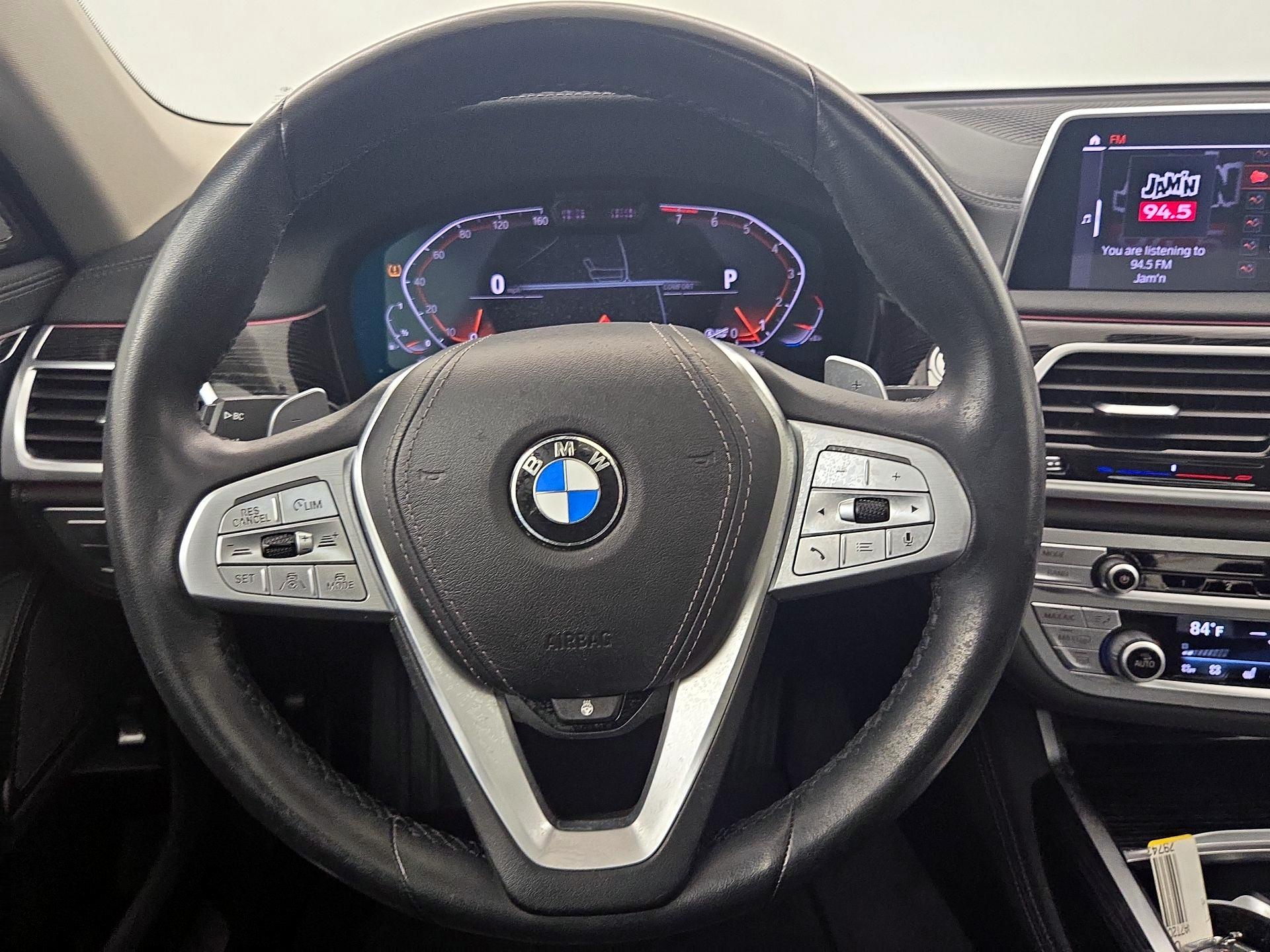 Thumbnail: 2021 BMW 7 Series - 10