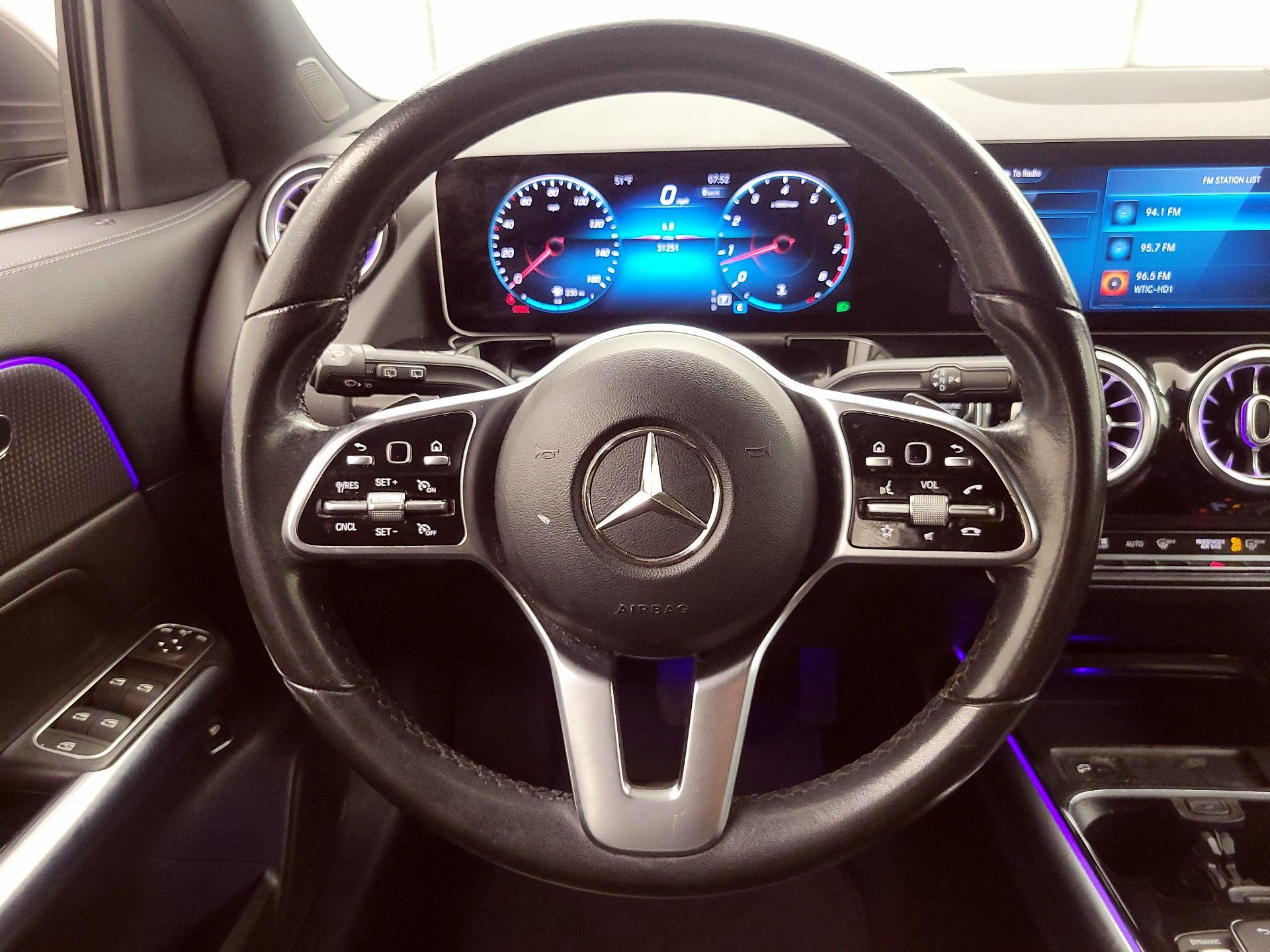Thumbnail: 2021 Mercedes-Benz GLA - 10