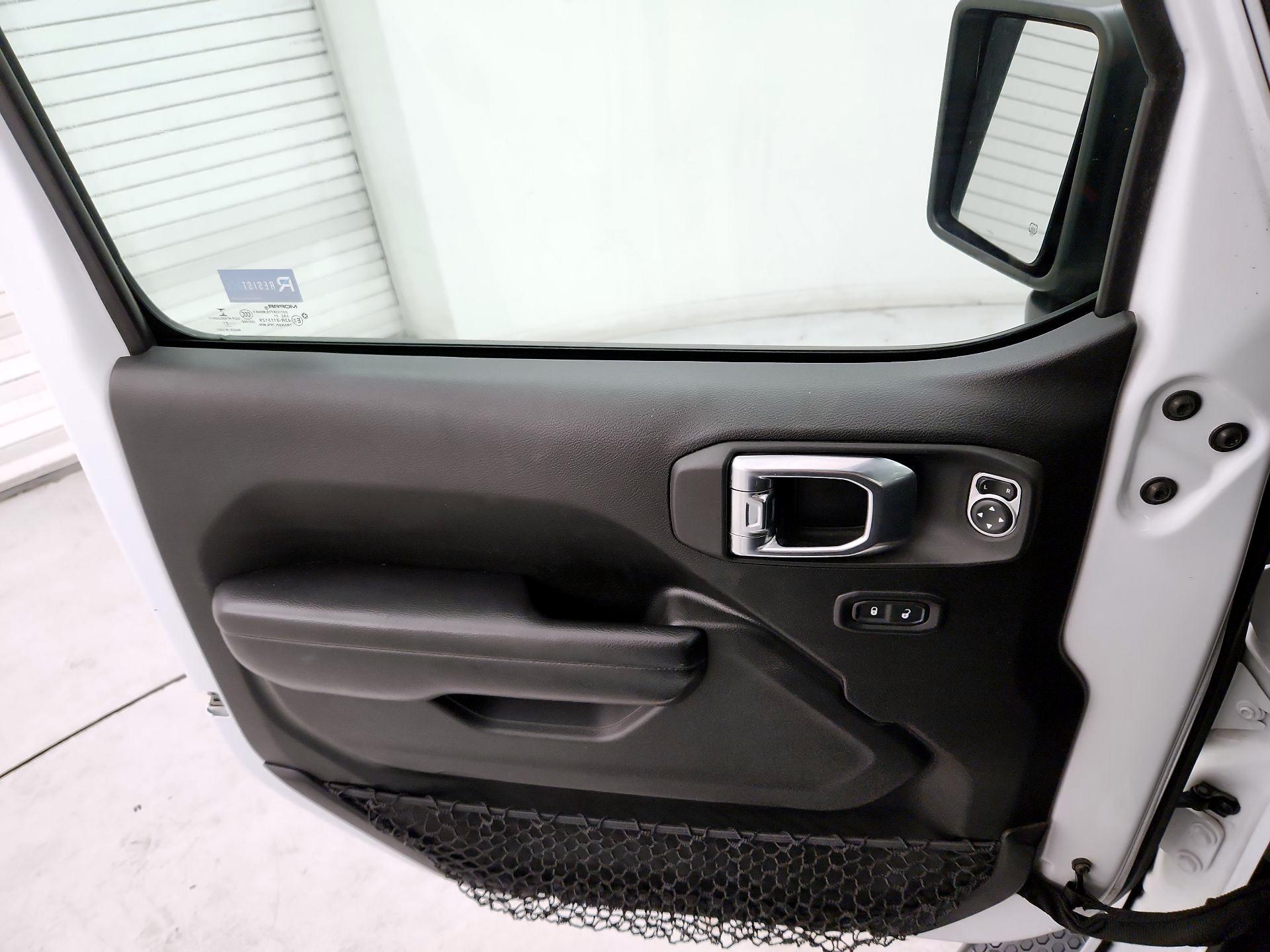 Thumbnail: 2021 Jeep Wrangler - 12