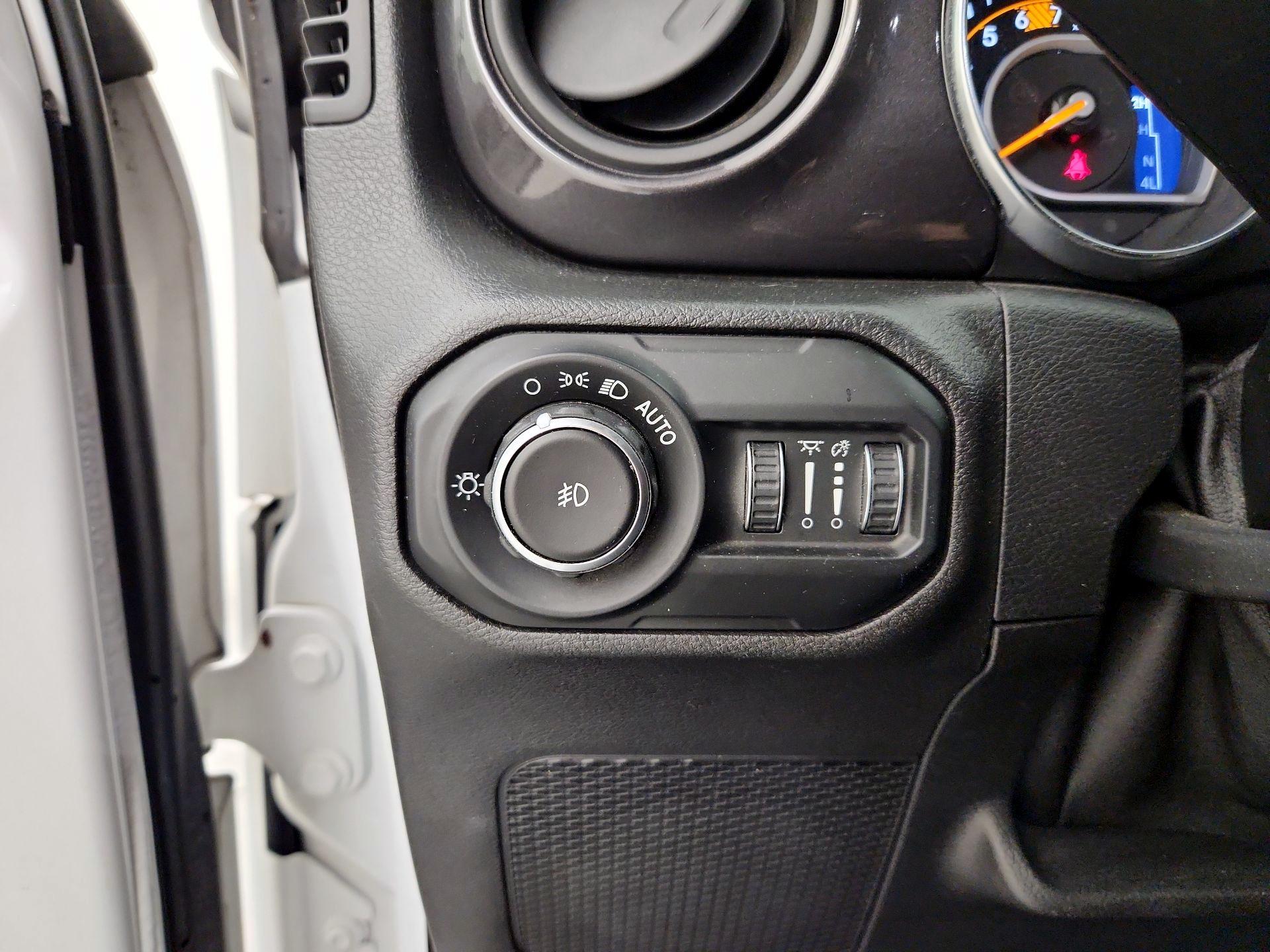 Thumbnail: 2021 Jeep Wrangler - 13