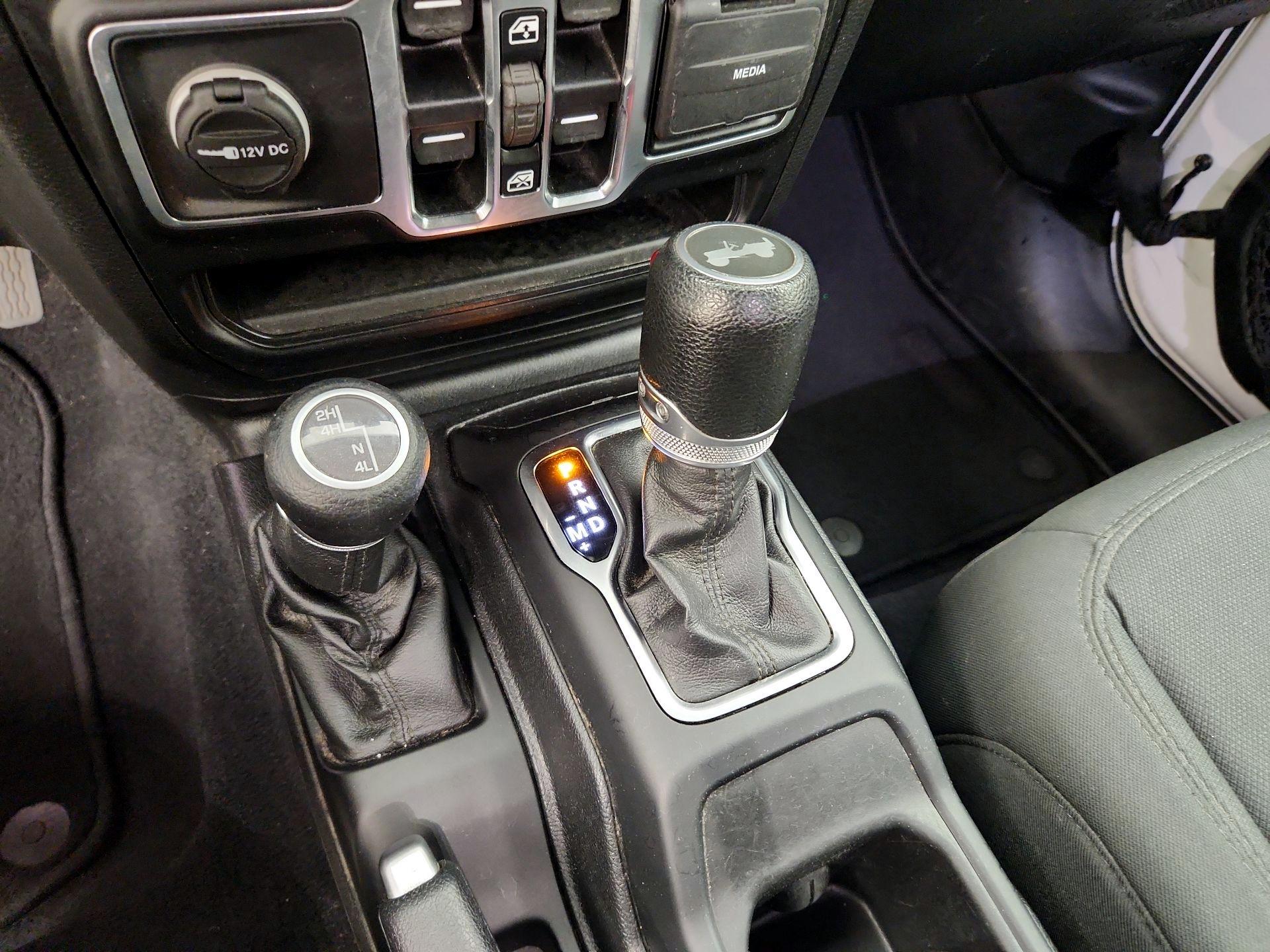 Thumbnail: 2021 Jeep Wrangler - 17