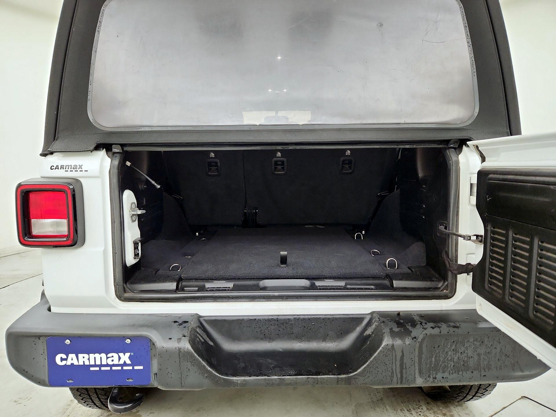 Thumbnail: 2021 Jeep Wrangler - 20